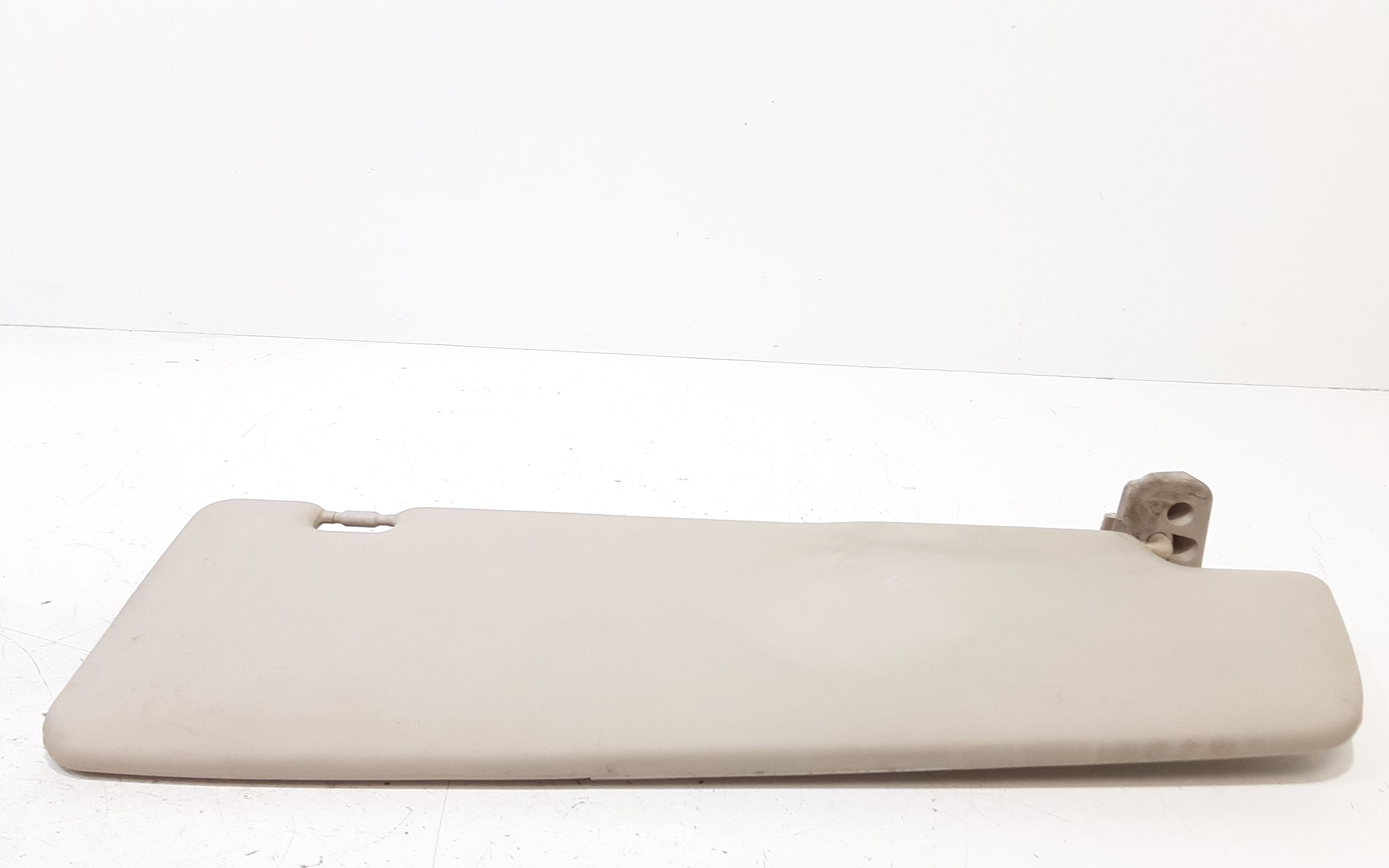 Aletta Parasole Parabrezza Sinistro 1612108180 Usato