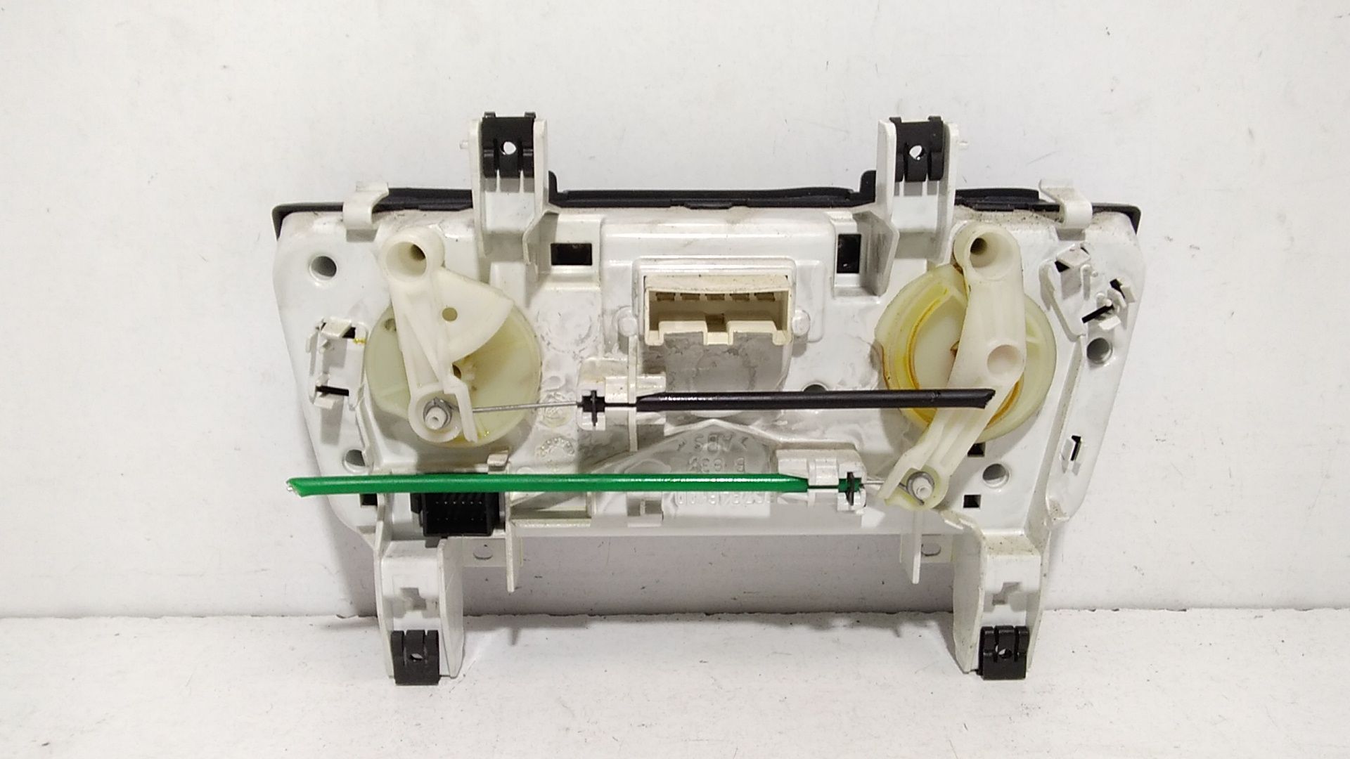 Blocco Comando Climatizzazione 77364380 Usato