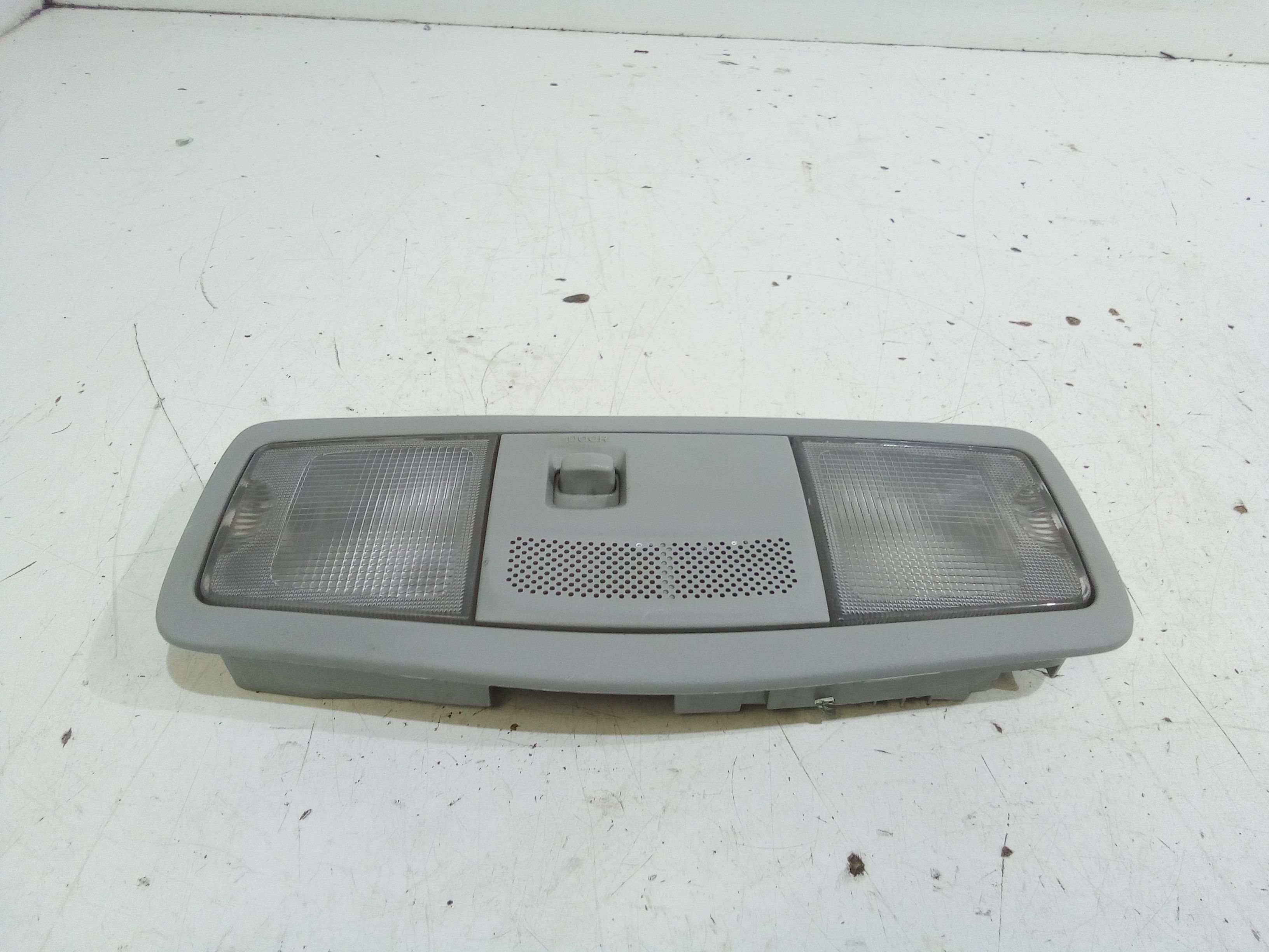 Luce Cortesia Ant. Tetto 6362R6 Usato