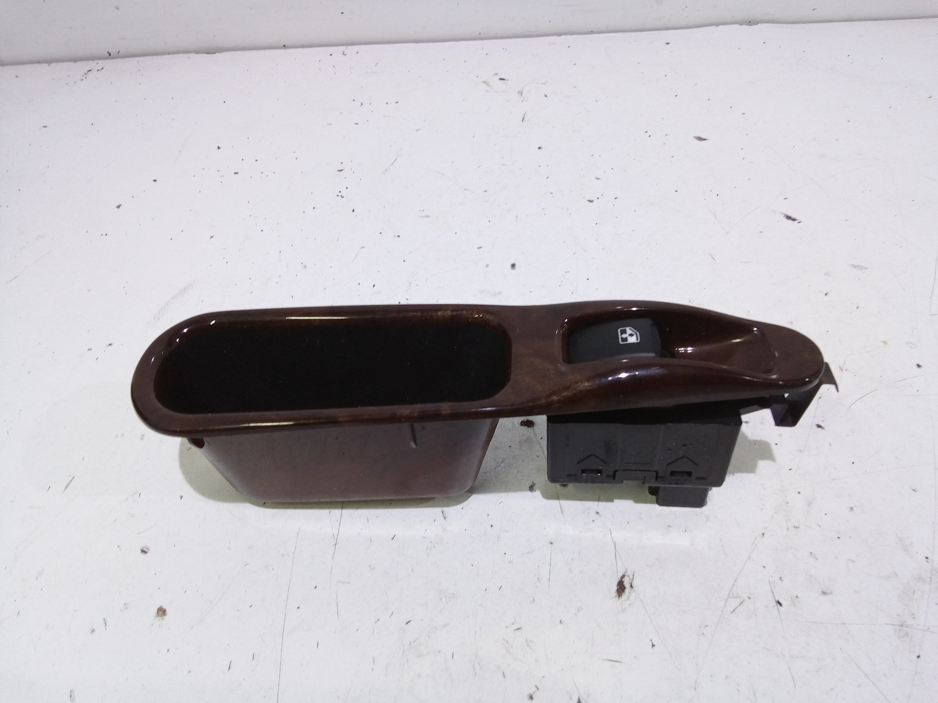 Interruttore Alzacristalli Porta Post. Sinistro Usato