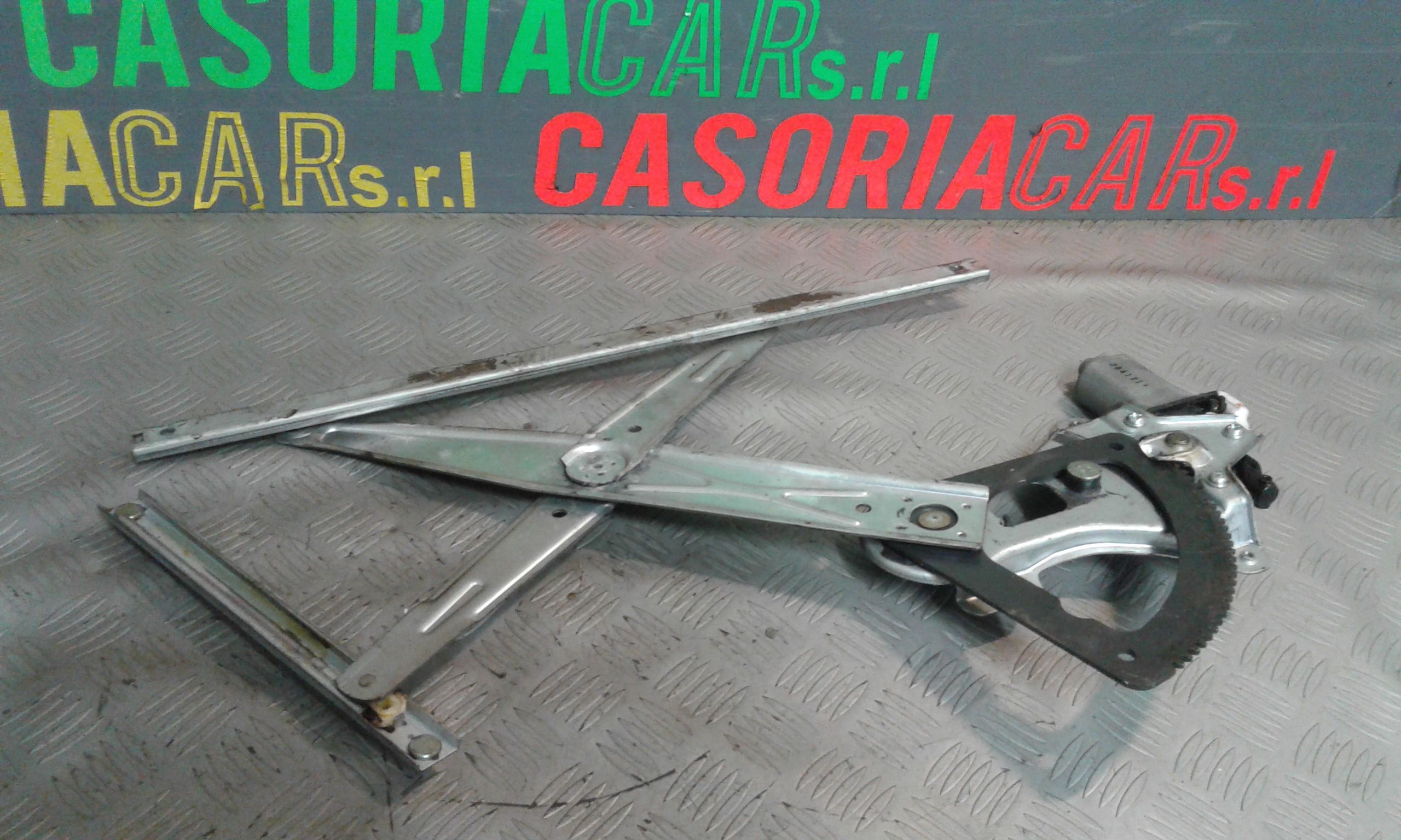 Alzacristallo Porta Ant. Destro 96541654 Usato