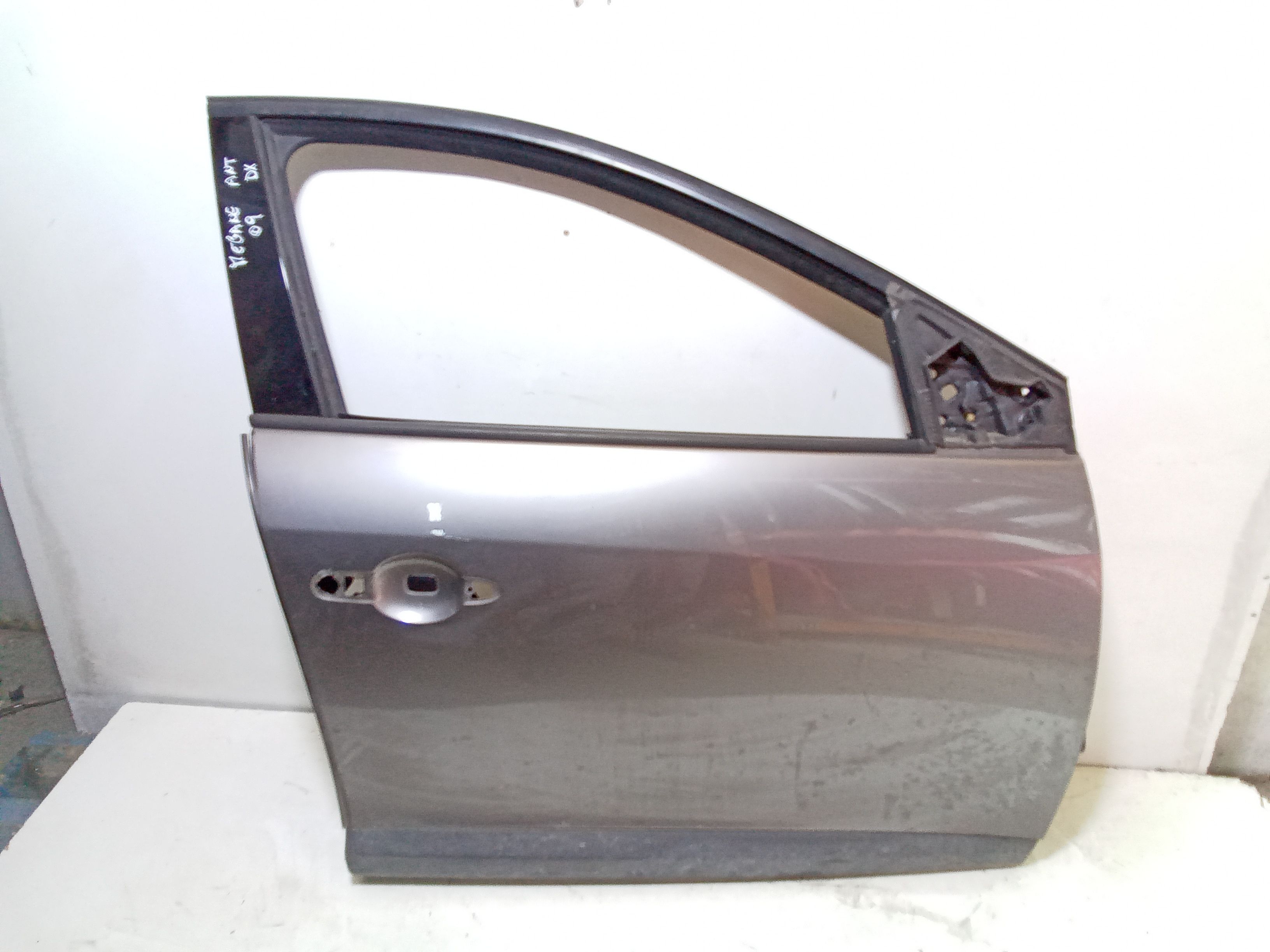 Porta Ant. Destro 801009742R Usato