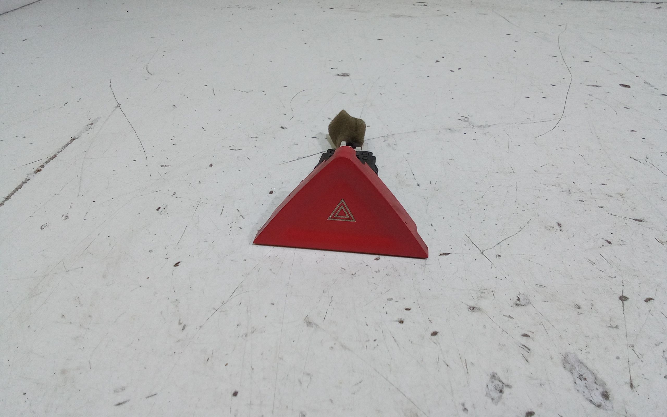 Interruttore Luci Emergenza 25290JY00A Usato