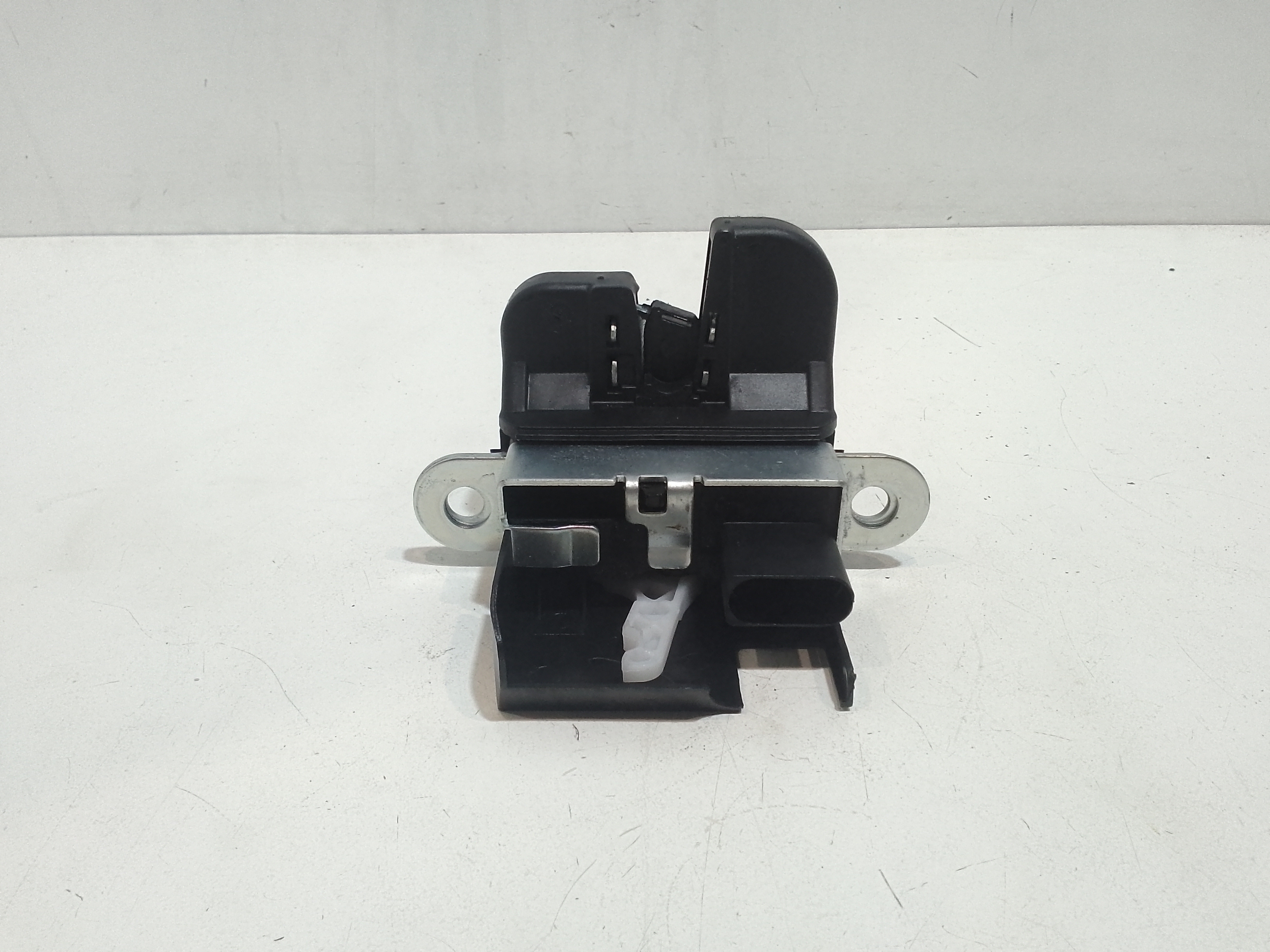 Serratura Cofano Post. 4F5827505D Usato