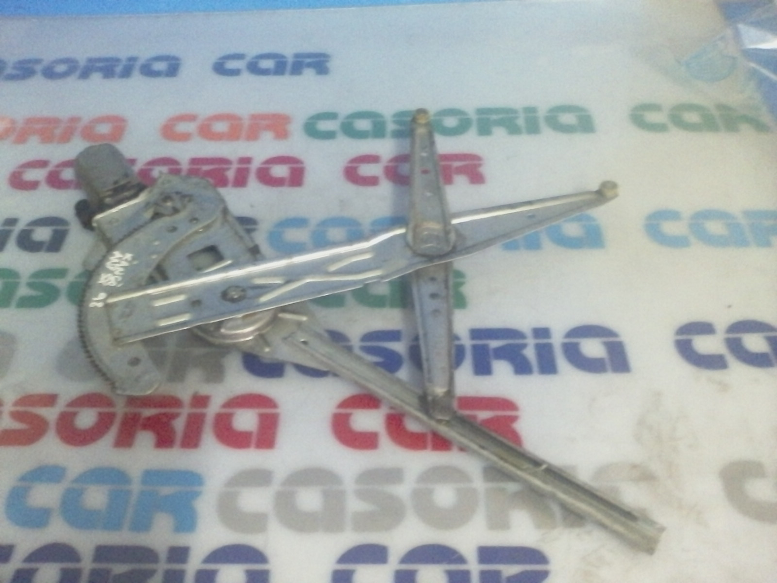 Alzacristallo Porta Ant. Sinistro 8200155793 Usato