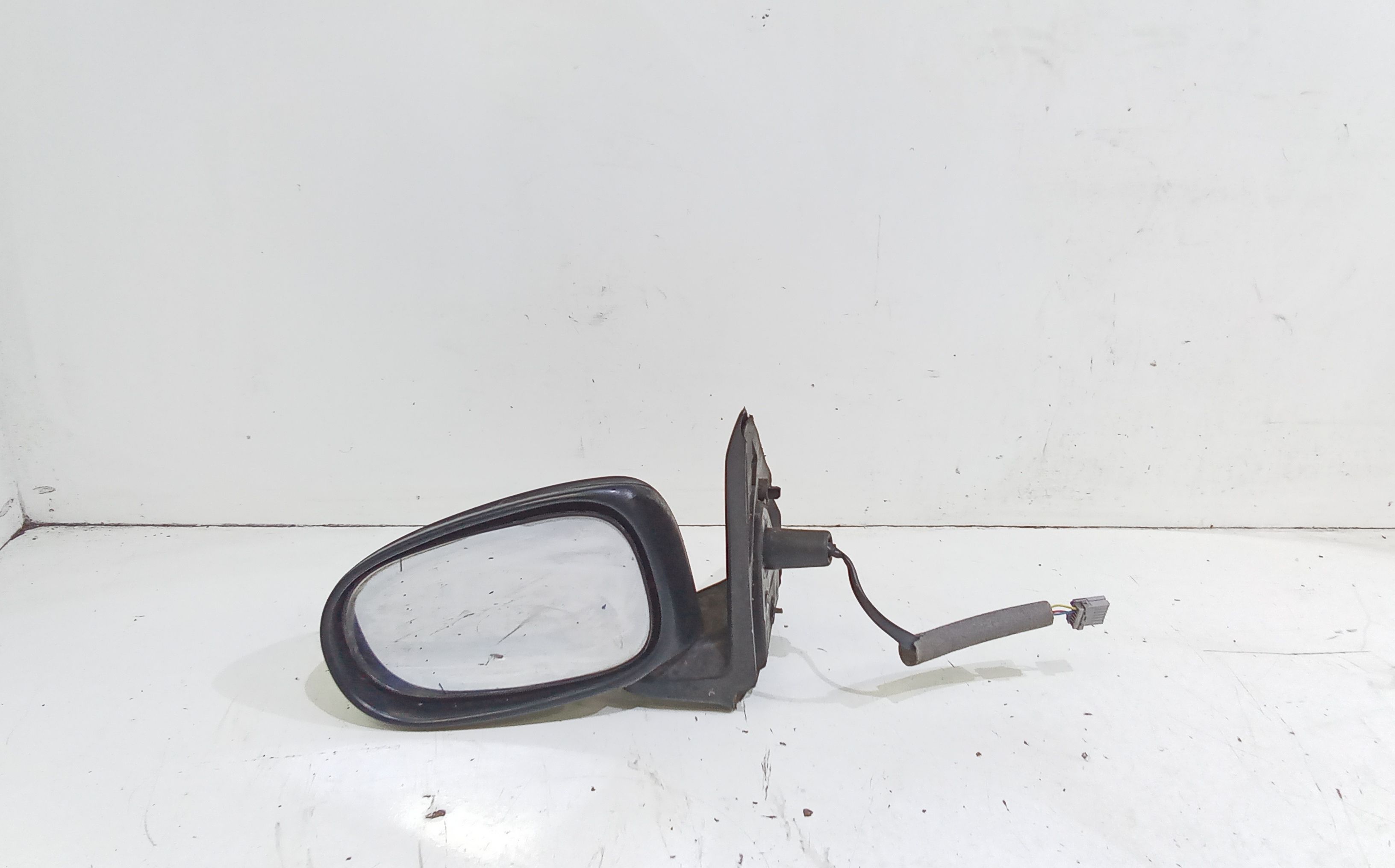 Retrovisore Est. Sinistro 96302BN026 Usato