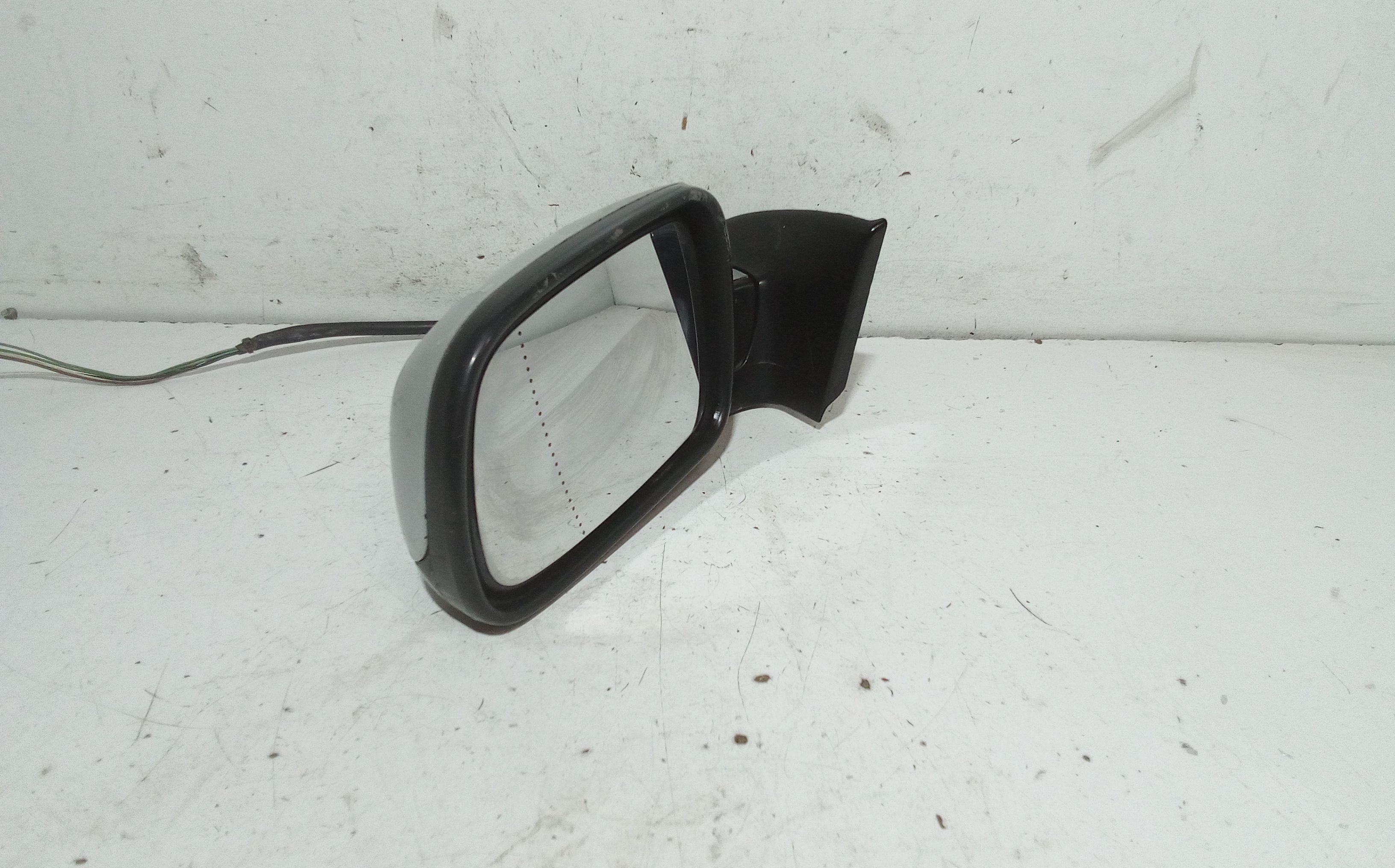 Retrovisore Est. Sinistro 8149AT Usato