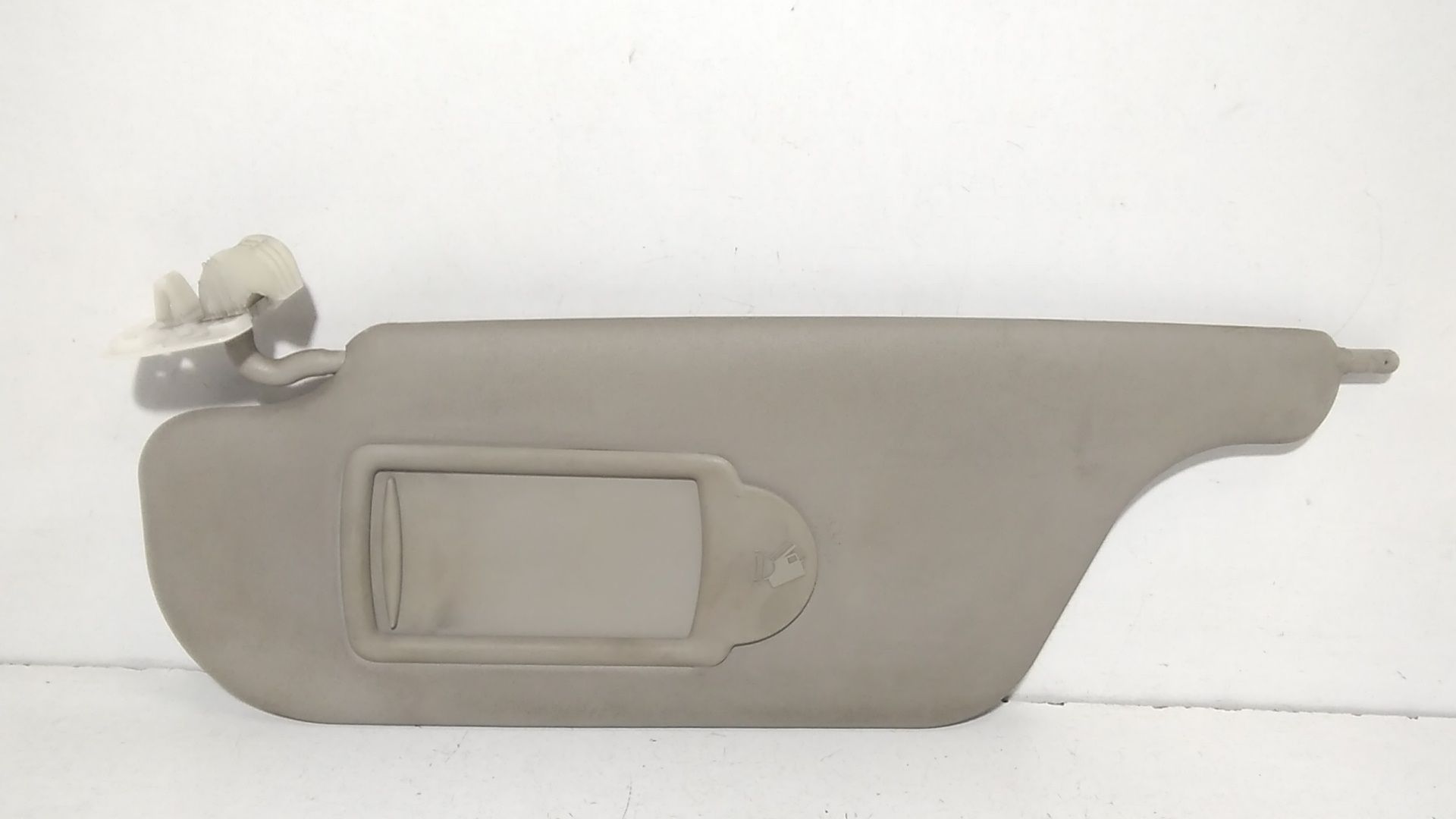 Aletta Parasole Parabrezza Sinistro 8200294234 Usato