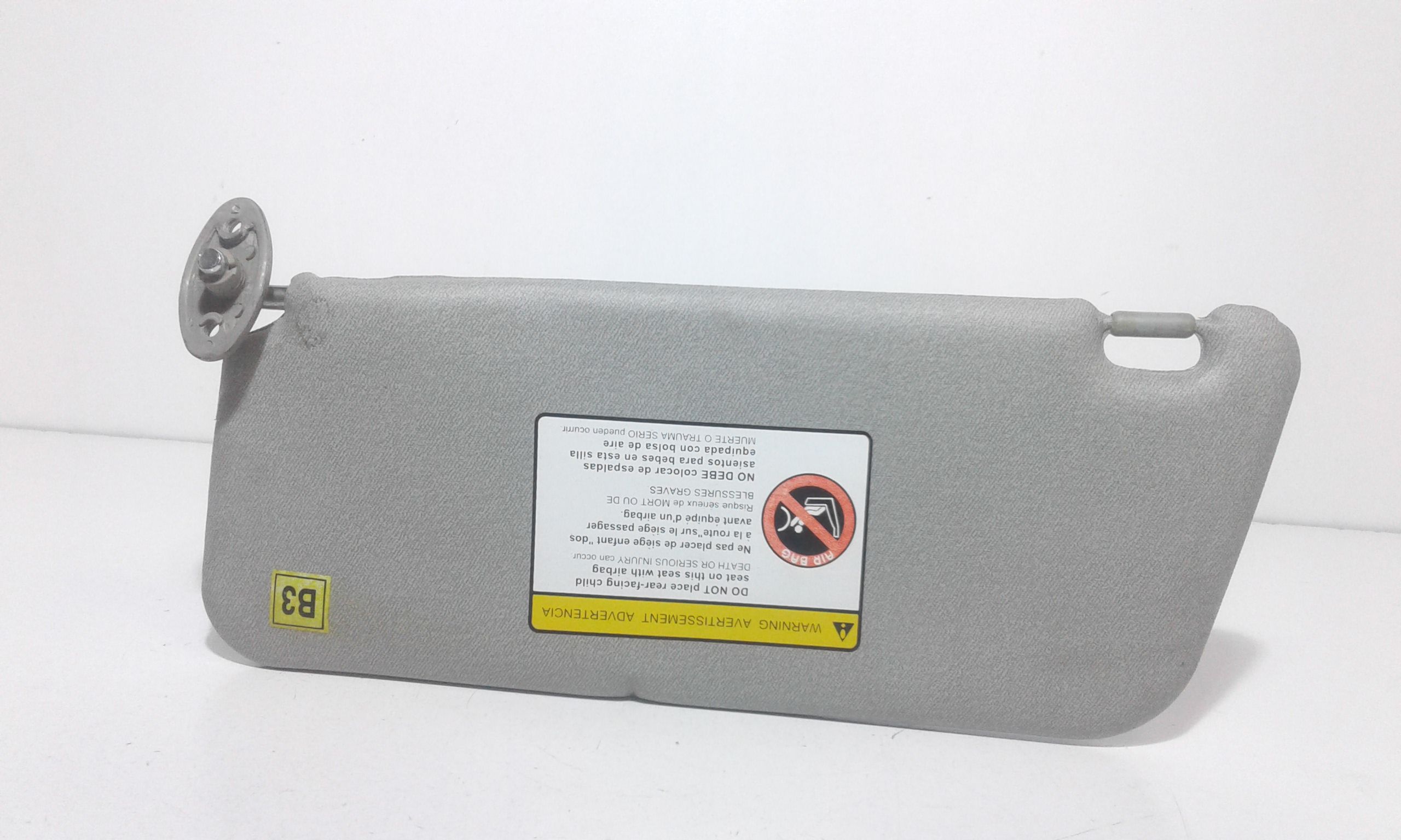 Aletta Parasole Parabrezza Destro 96658514 Usato