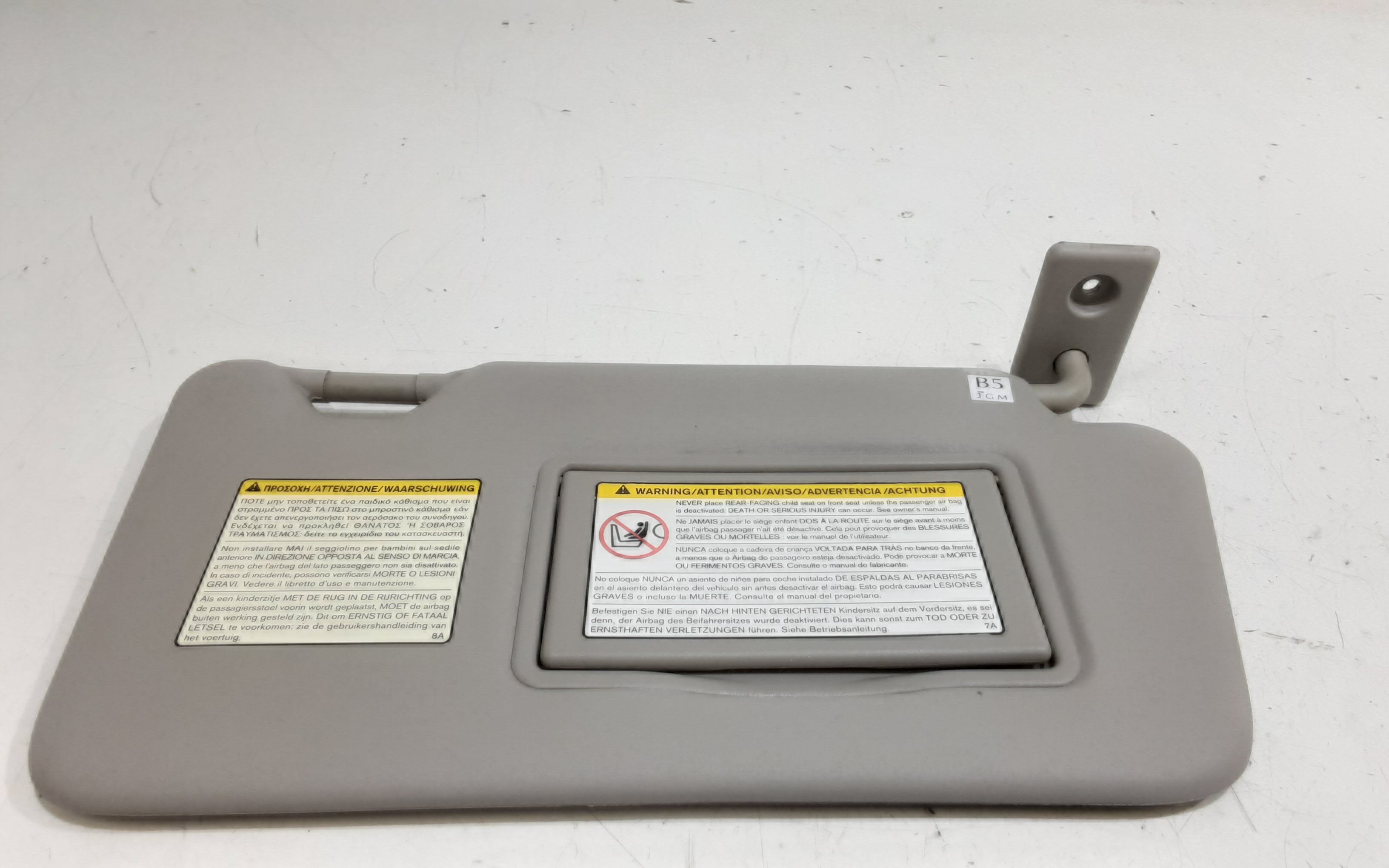 Aletta Parasole Parabrezza Destro 964001HP0A Usato