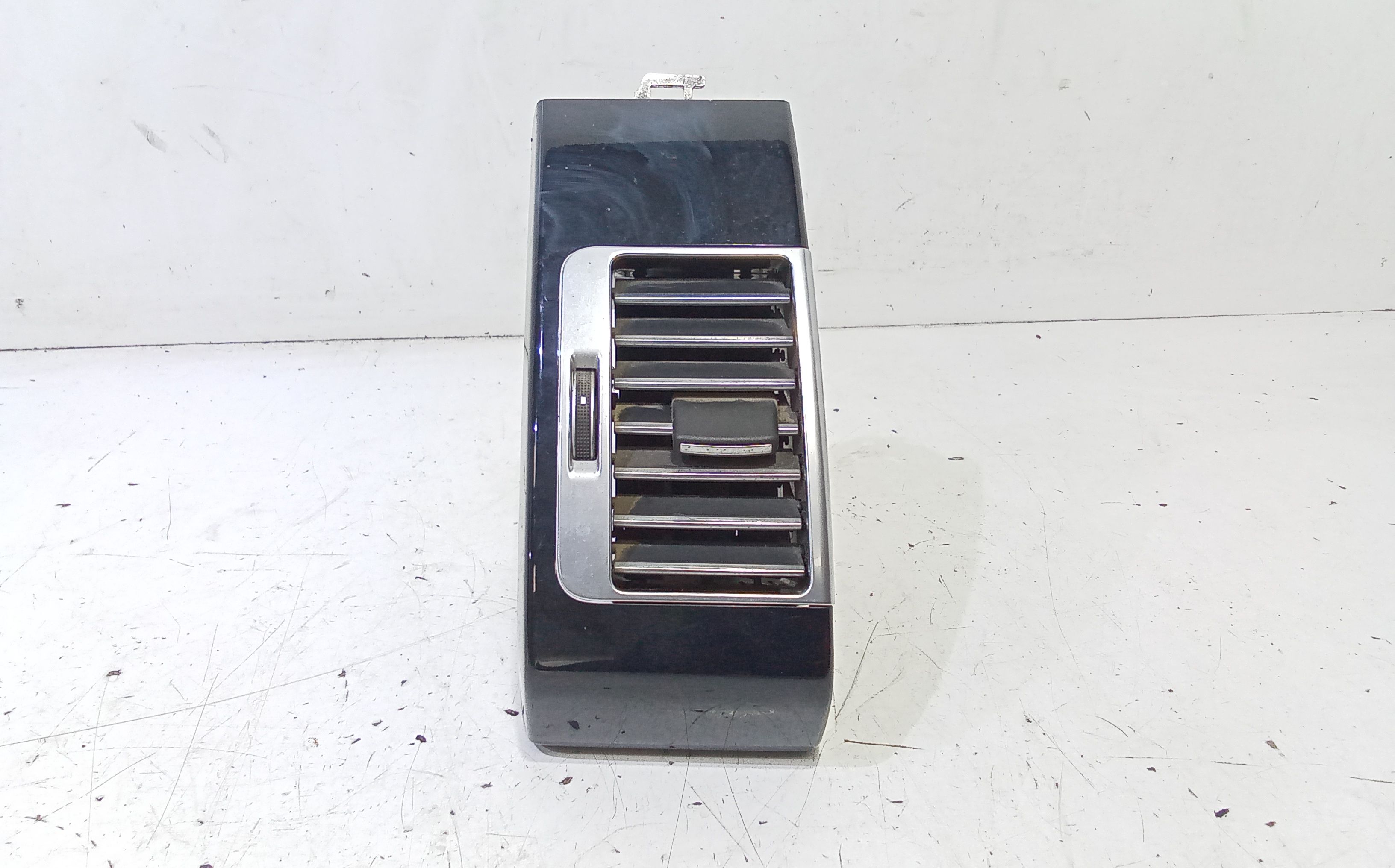 Condotto Aria Bocchette Lat. Cruscotto Sinistro LR053283 Usato