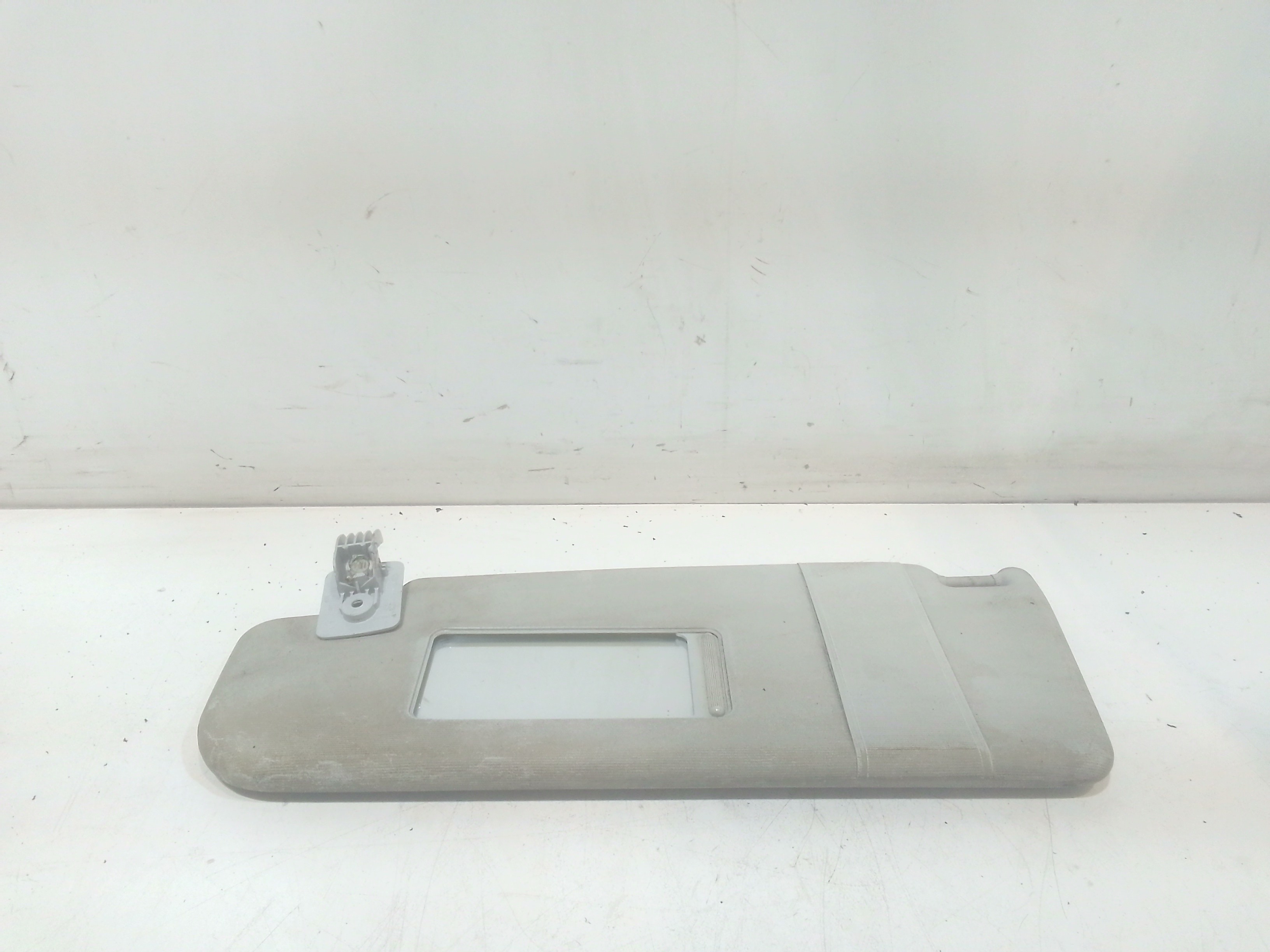 Aletta Parasole Parabrezza Sinistro Usato