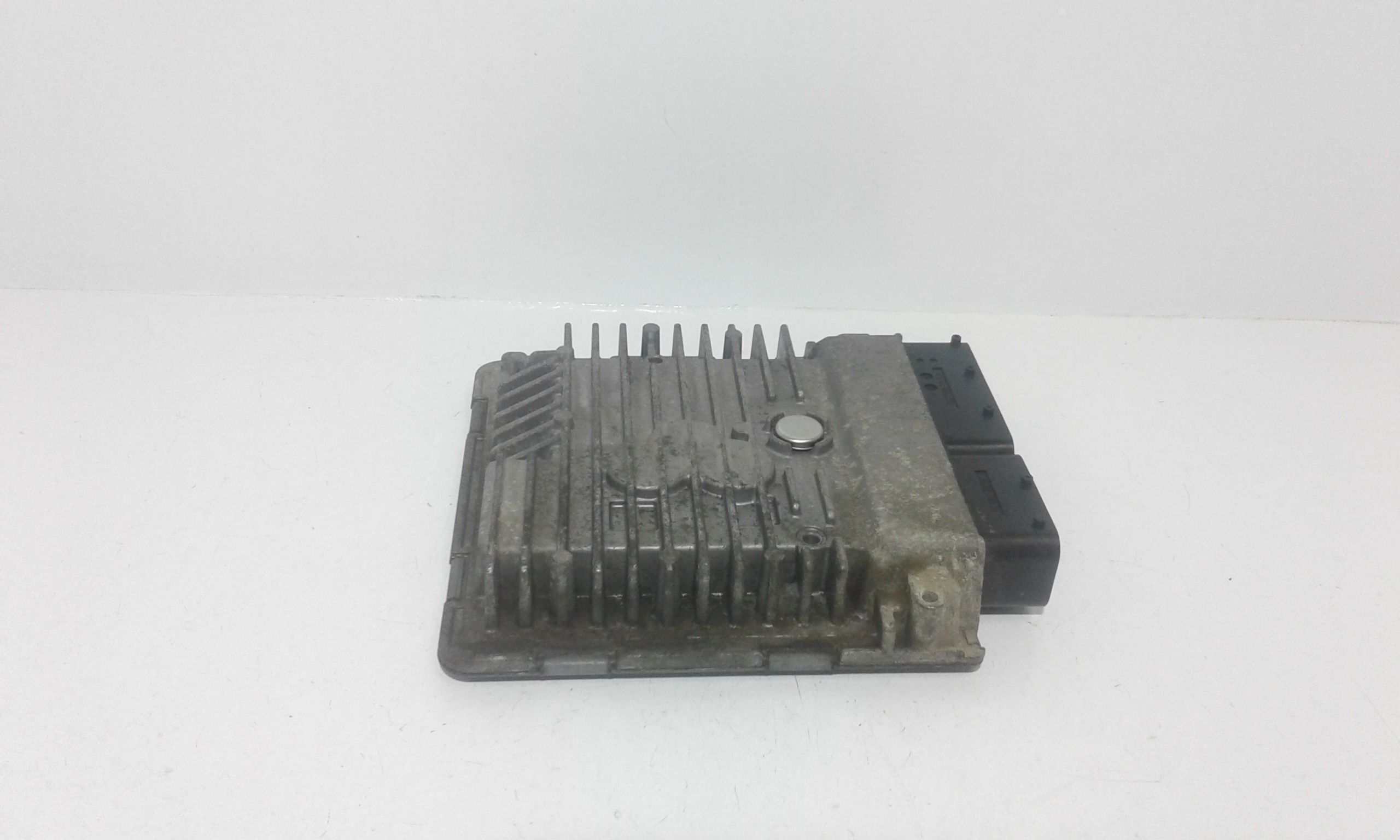 Centralina Iniezione 06A906033KB Usato