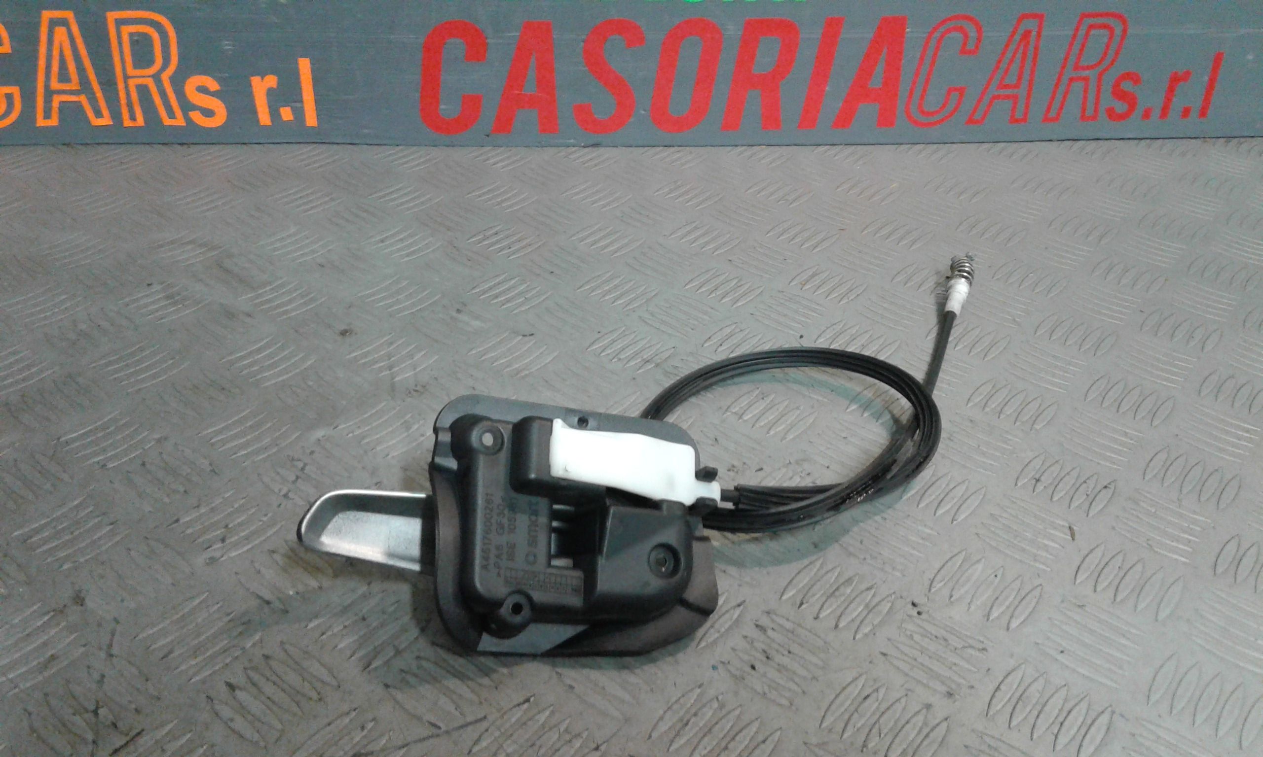 Maniglia Int. Apertura Porta Ant. Destro Usato