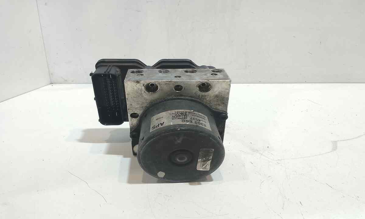 Pompa Abs 95230587 Usato