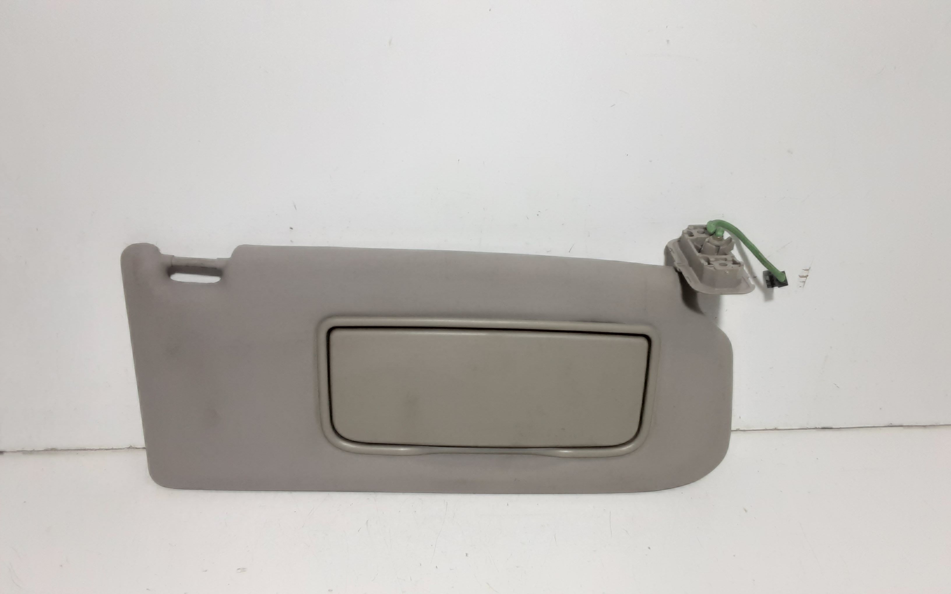 Aletta Parasole Parabrezza Destro 39859778 Usato