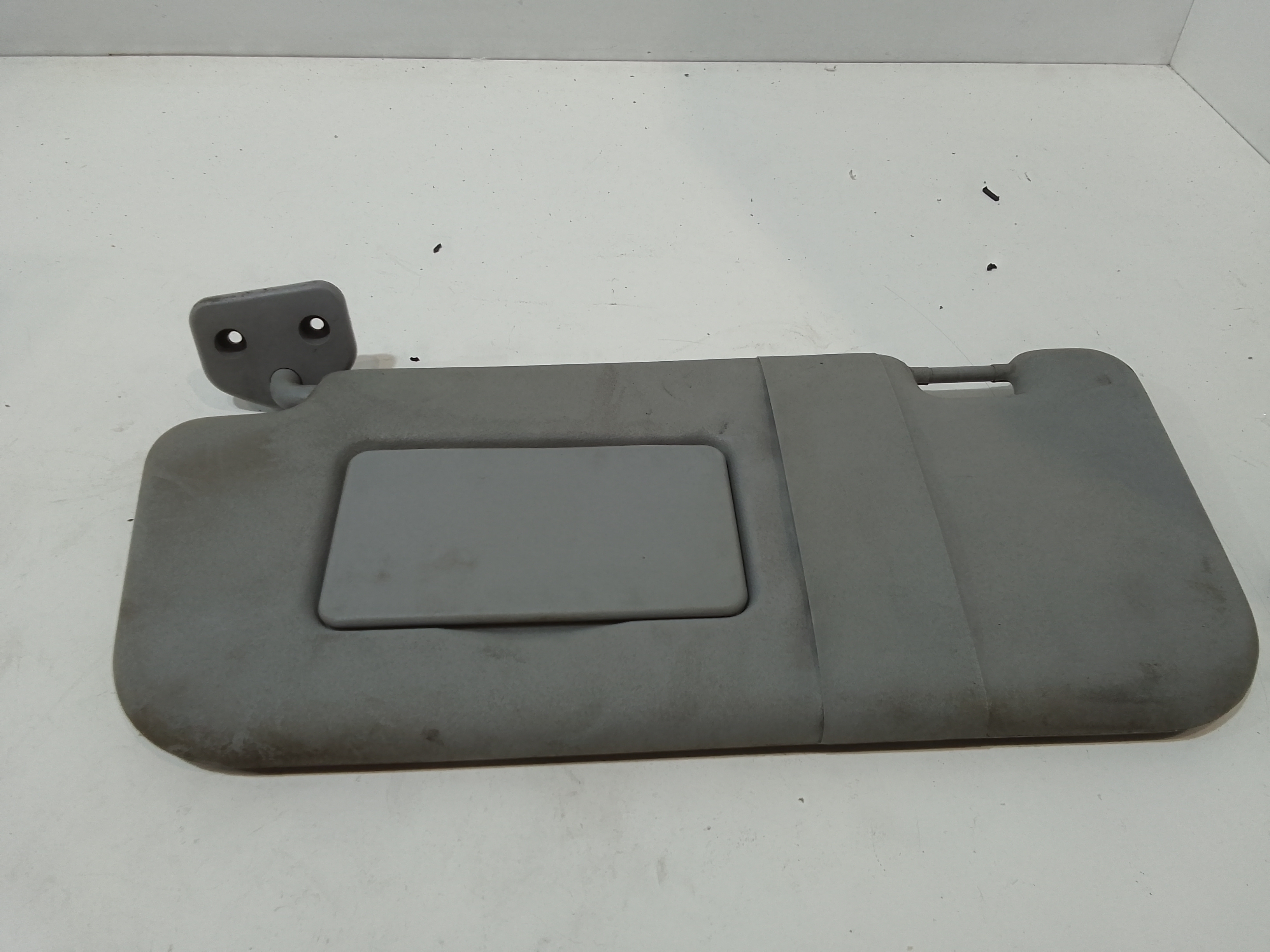 Aletta Parasole Parabrezza Sinistro Usato