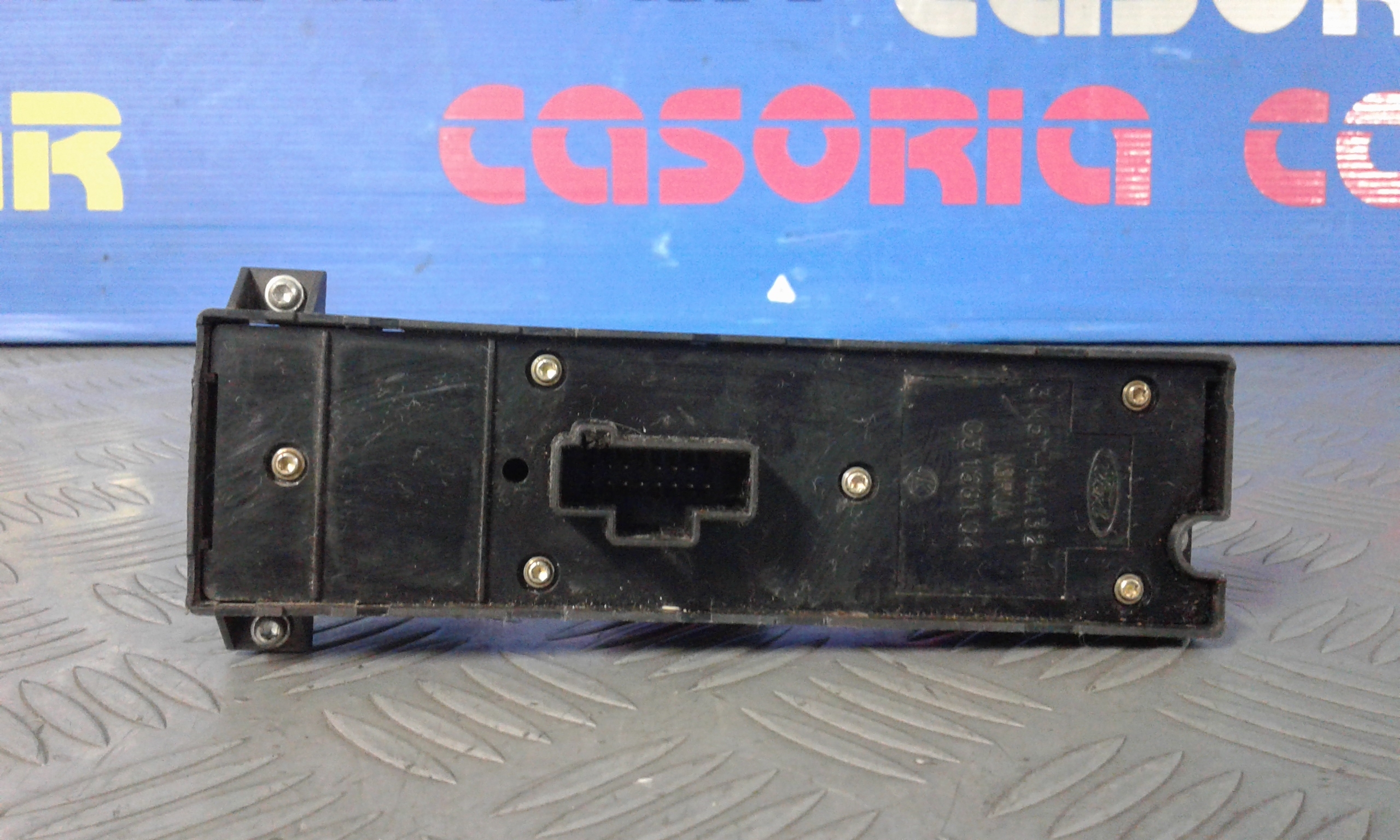 Interruttore Alzacristalli Porta Ant. Sinistro Usato