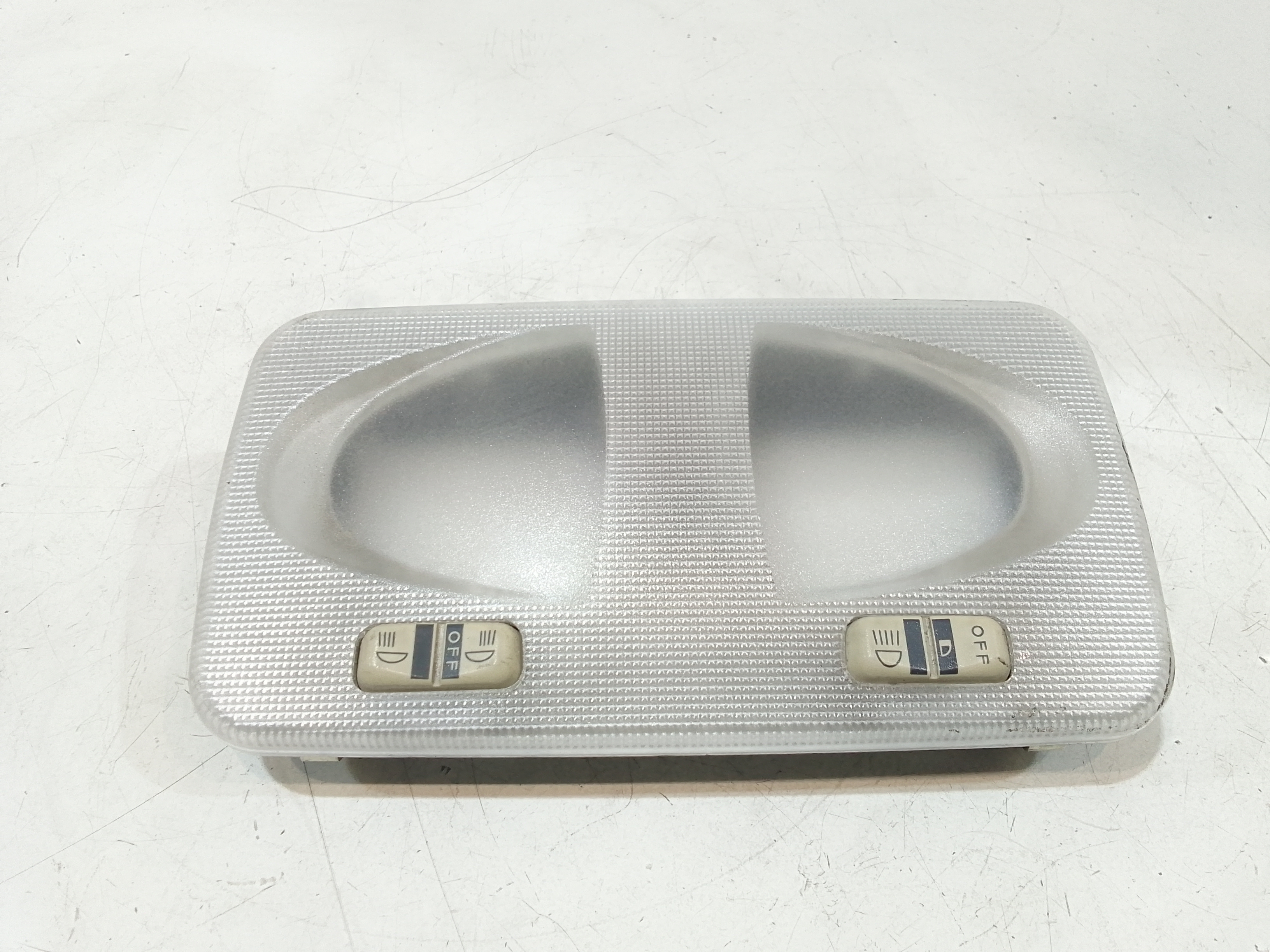 Luce Cortesia Ant. Tetto Usato