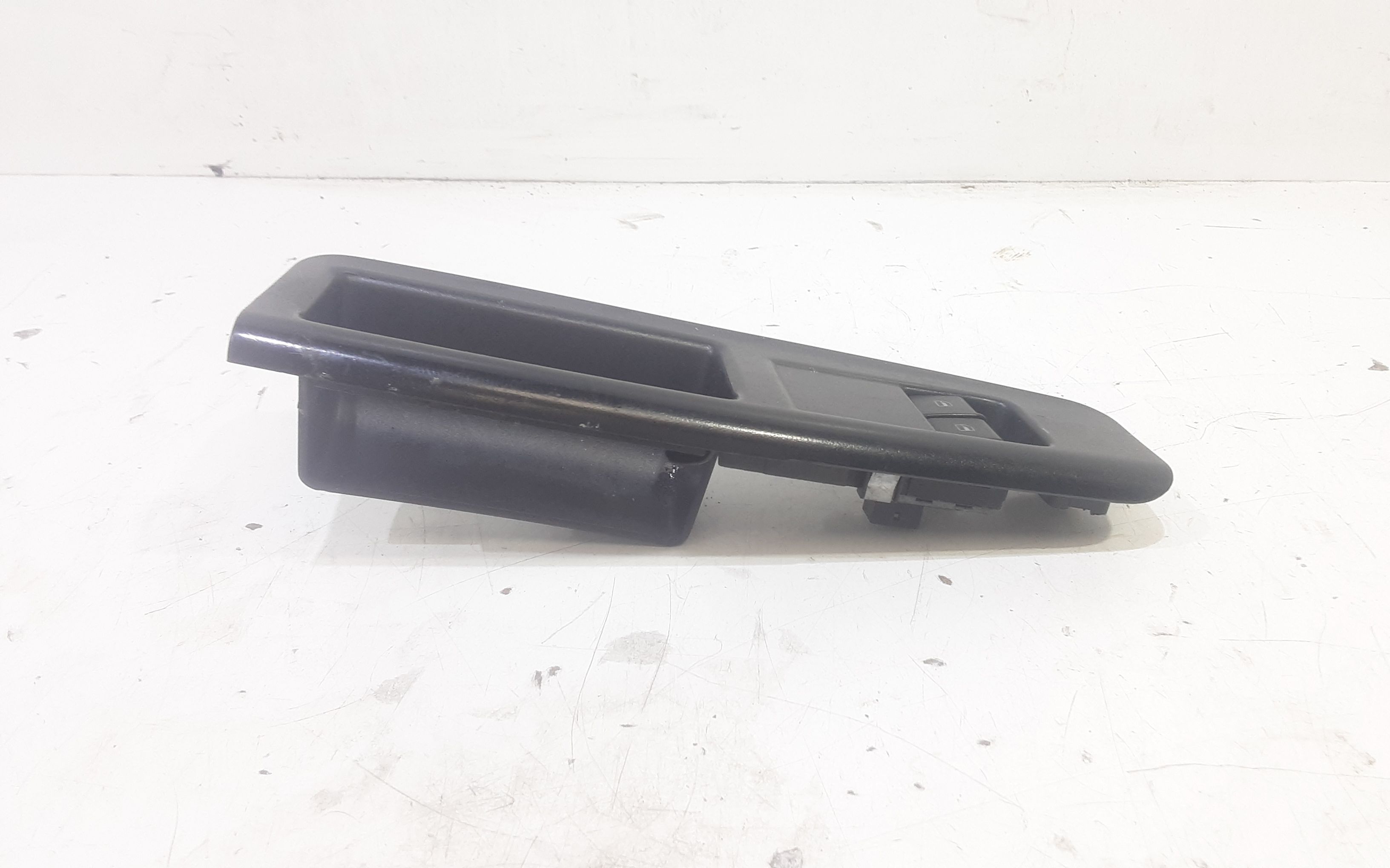 Interruttore Alzacristalli Porta Ant. Sinistro 6Q09598589B9 Usato