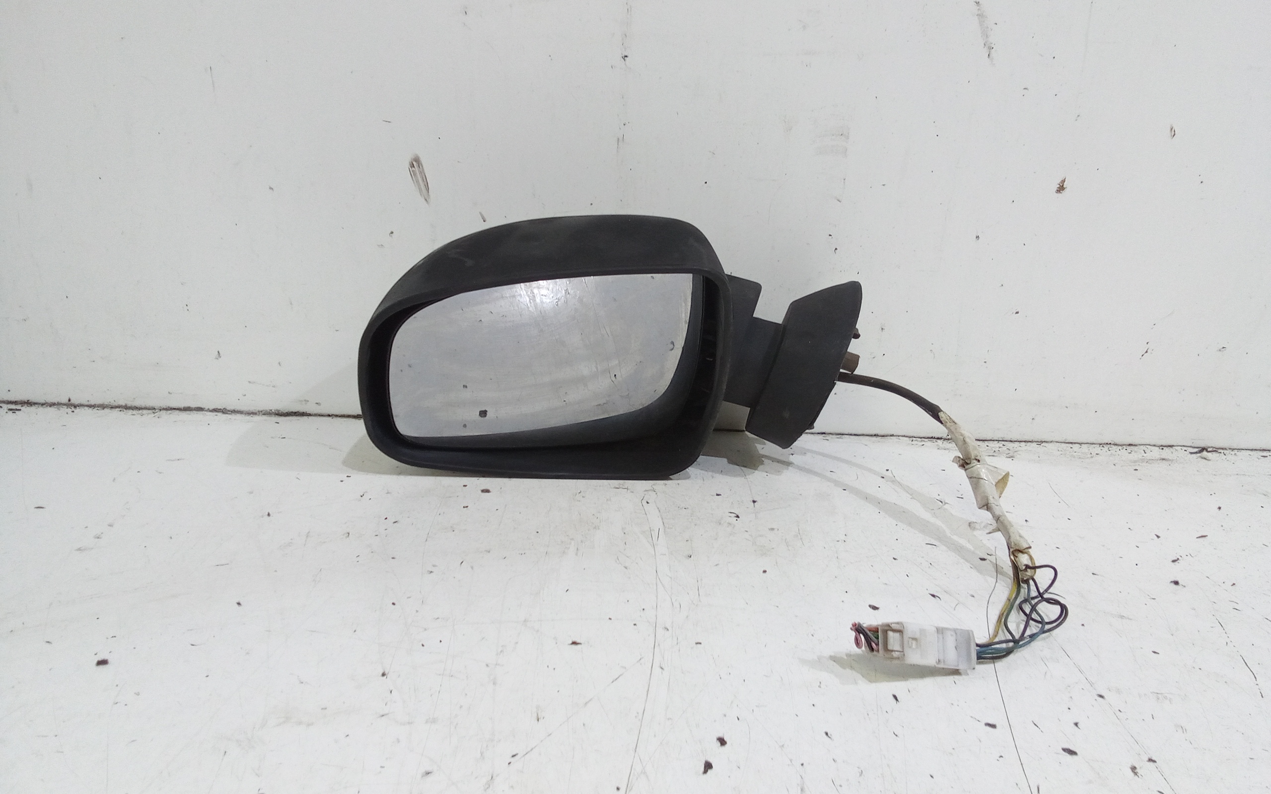 Retrovisore Est. Sinistro 6001549676 Usato