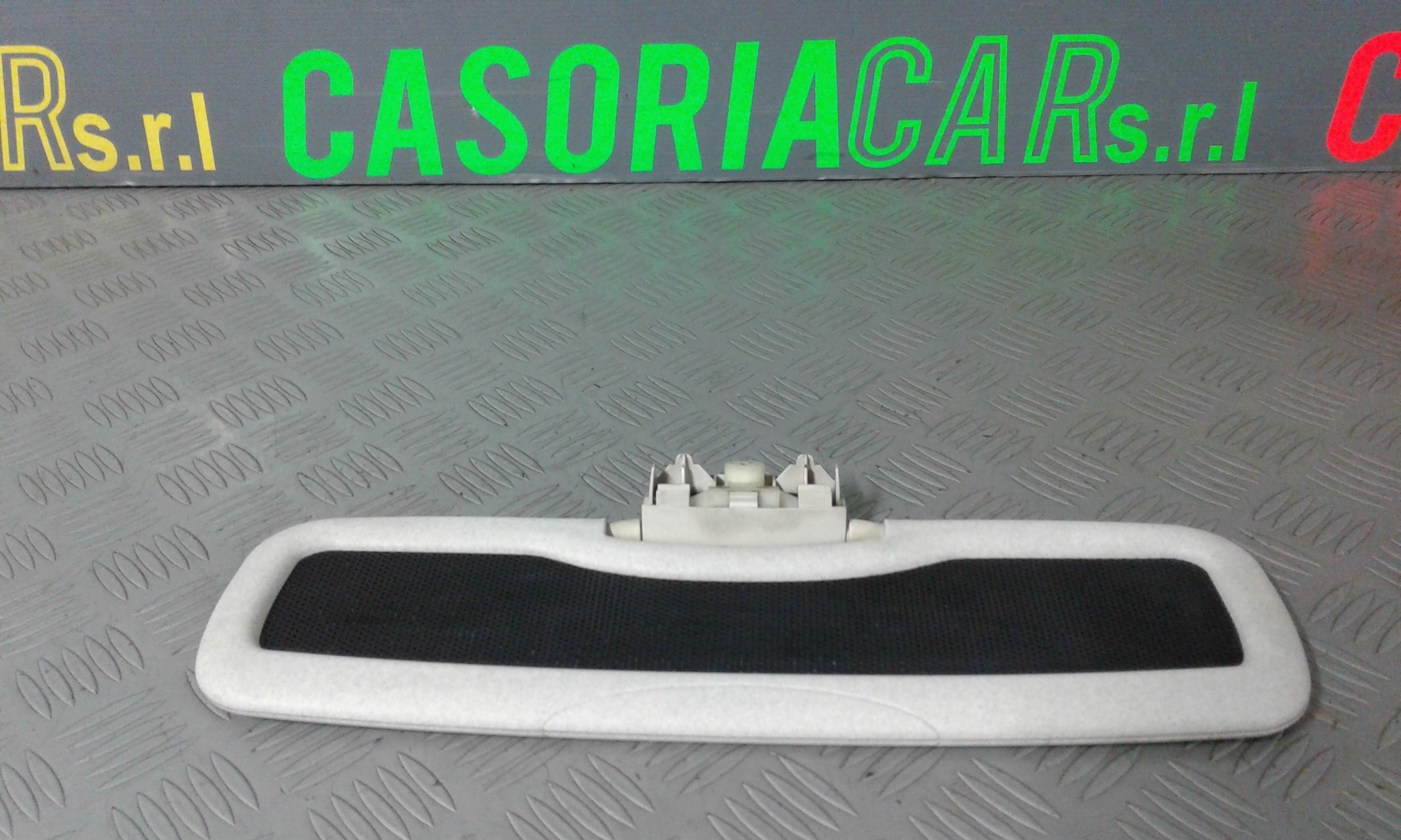 Aletta Parasole Parabrezza Sinistro Q0000705V008C24A00 Usato