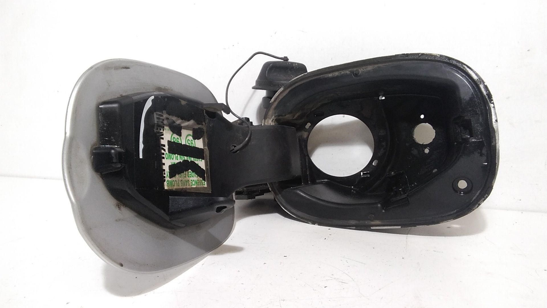 Sportello Carburante 8200666086 Usato