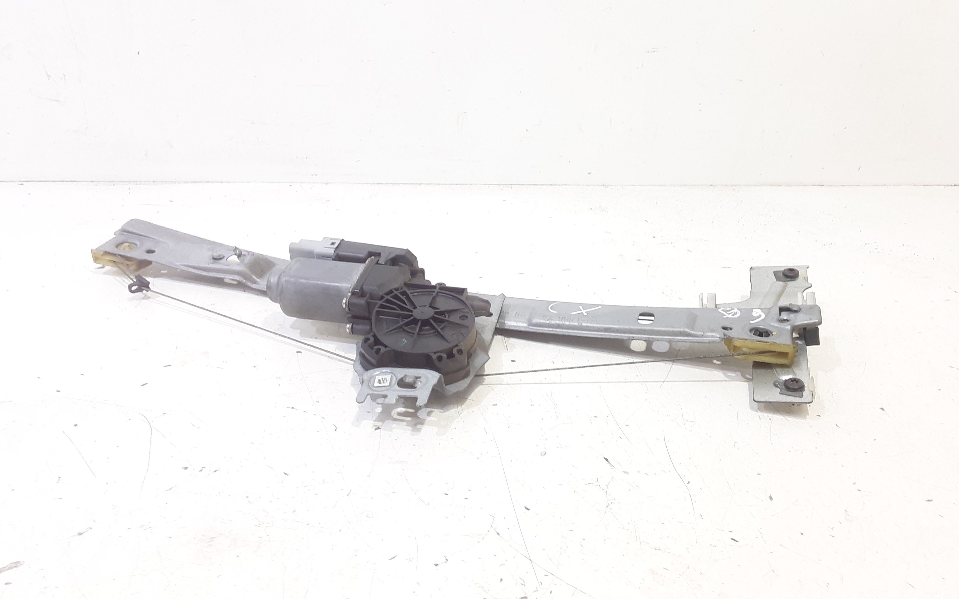 Alzacristallo Porta Ant. Sinistro Usato