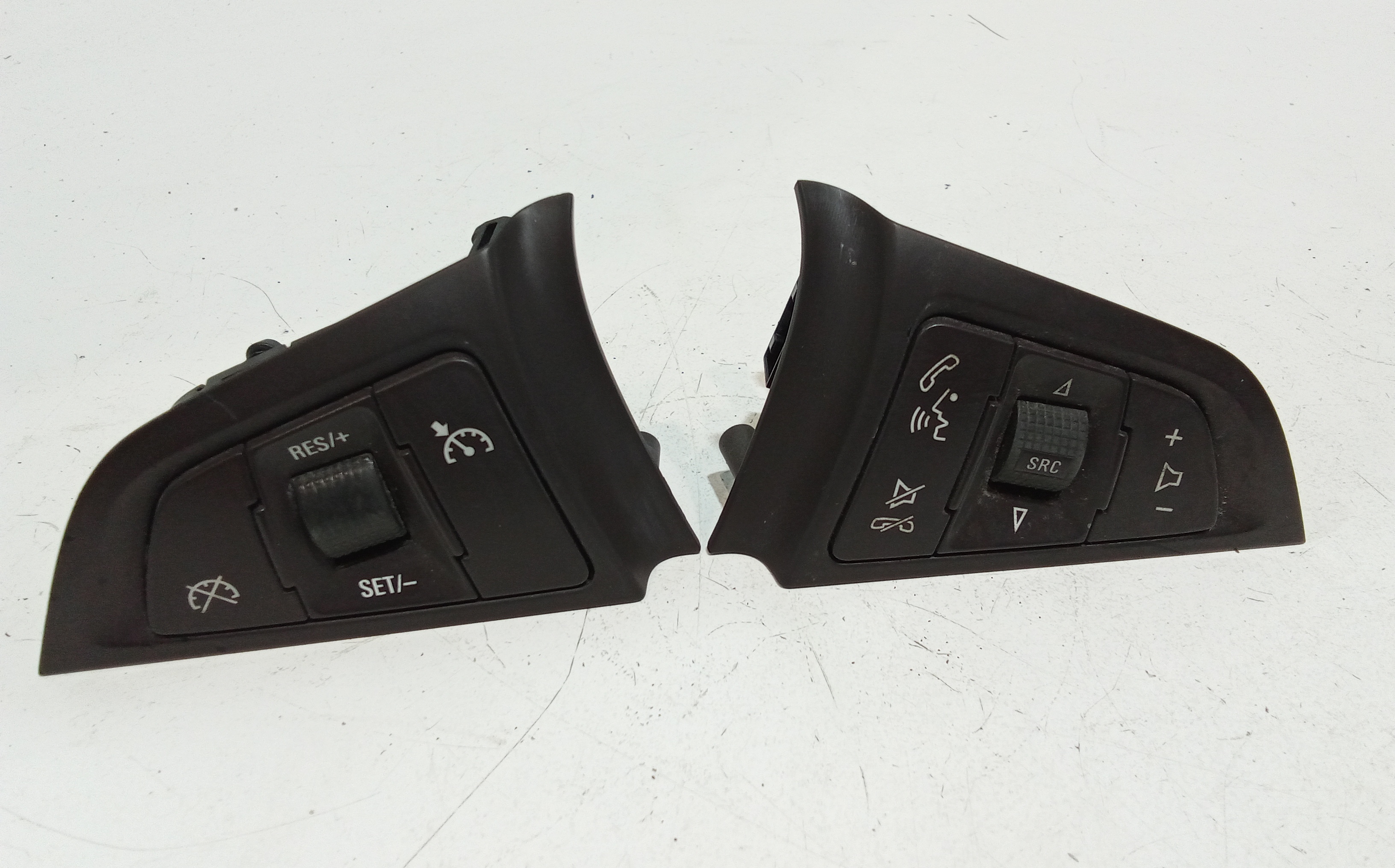 Blocco Volante Multifunzione Usato