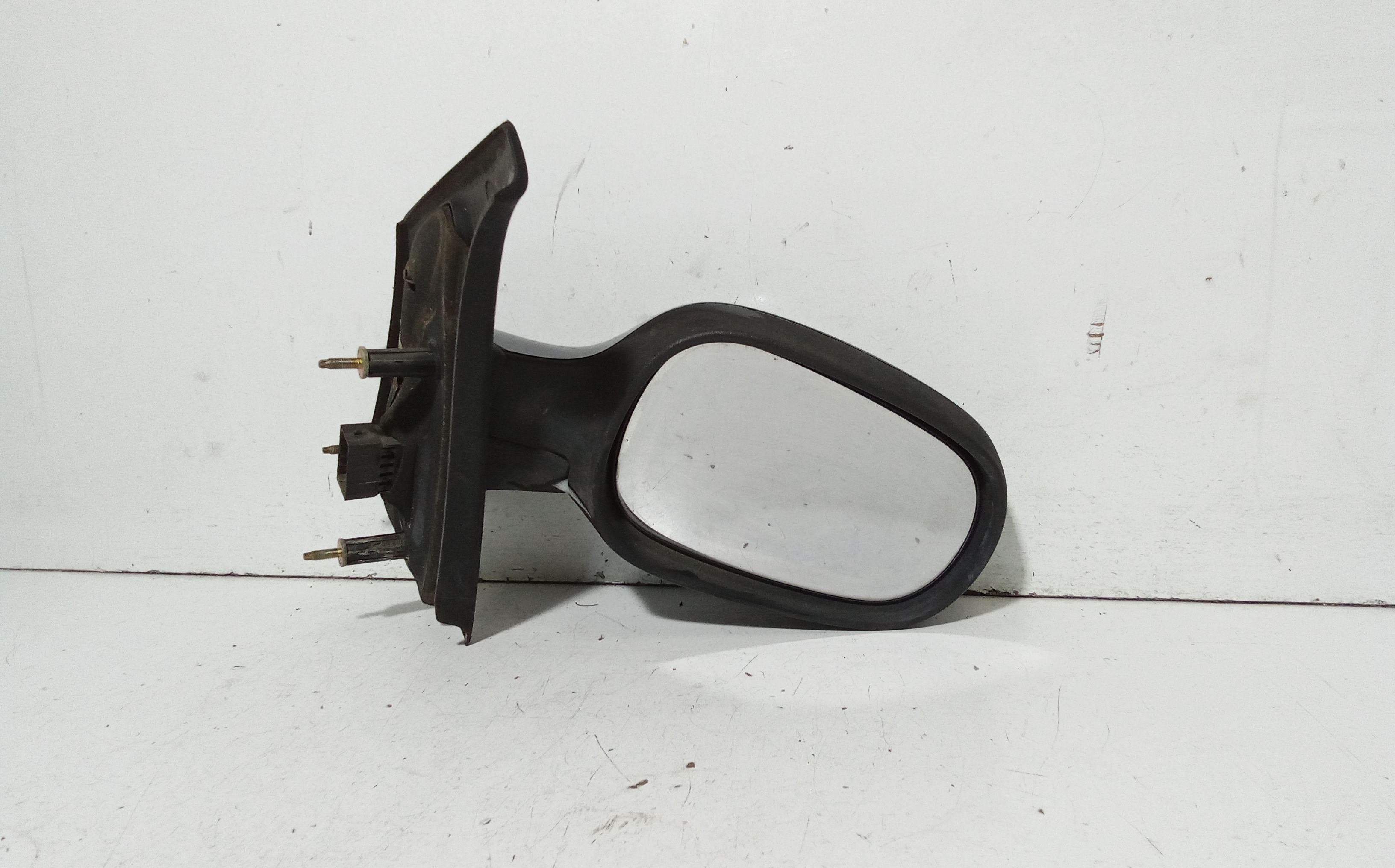 Retrovisore Est. Destro Usato