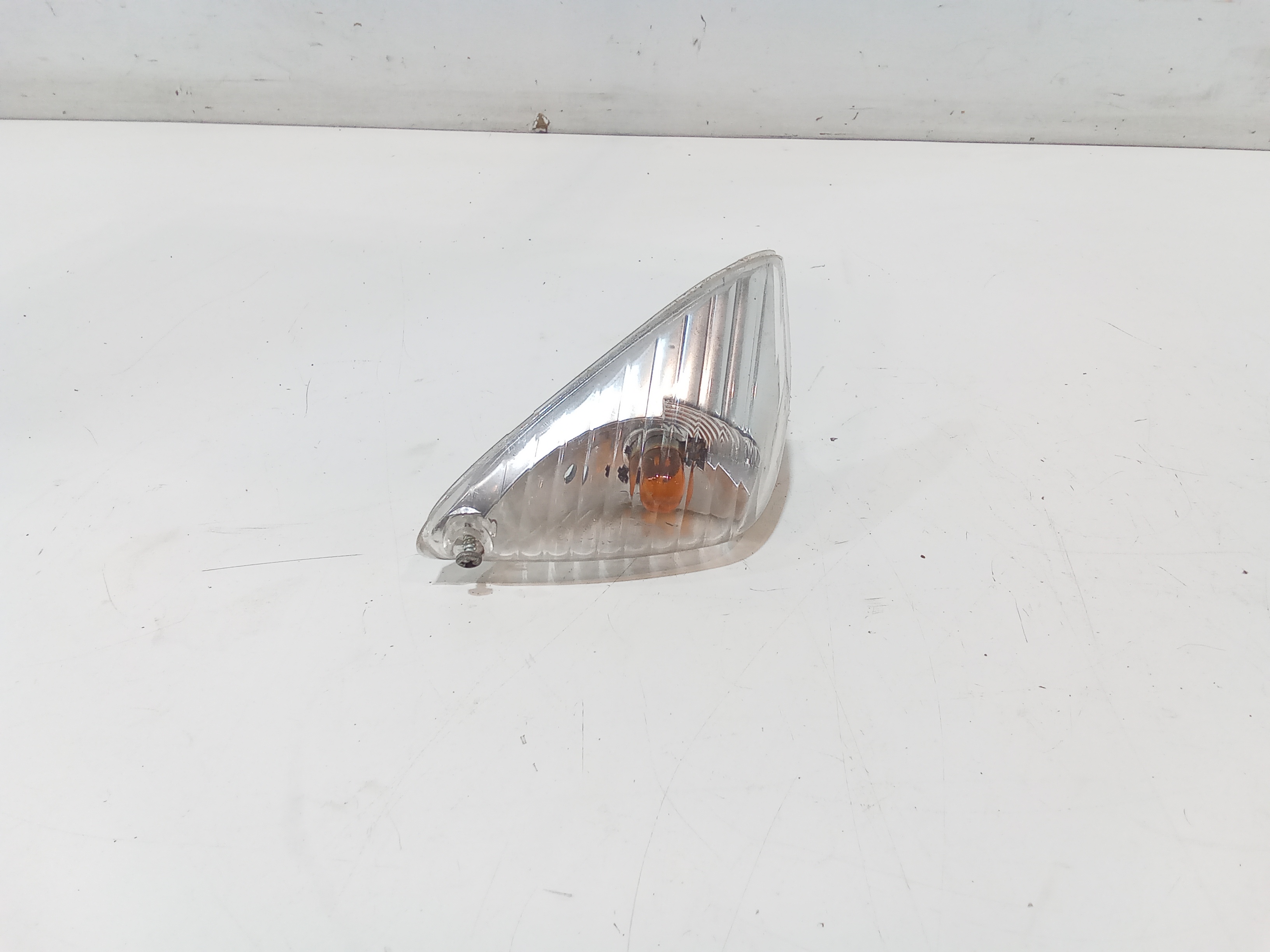 Lampada Direzione Ant. Sinistro Usato