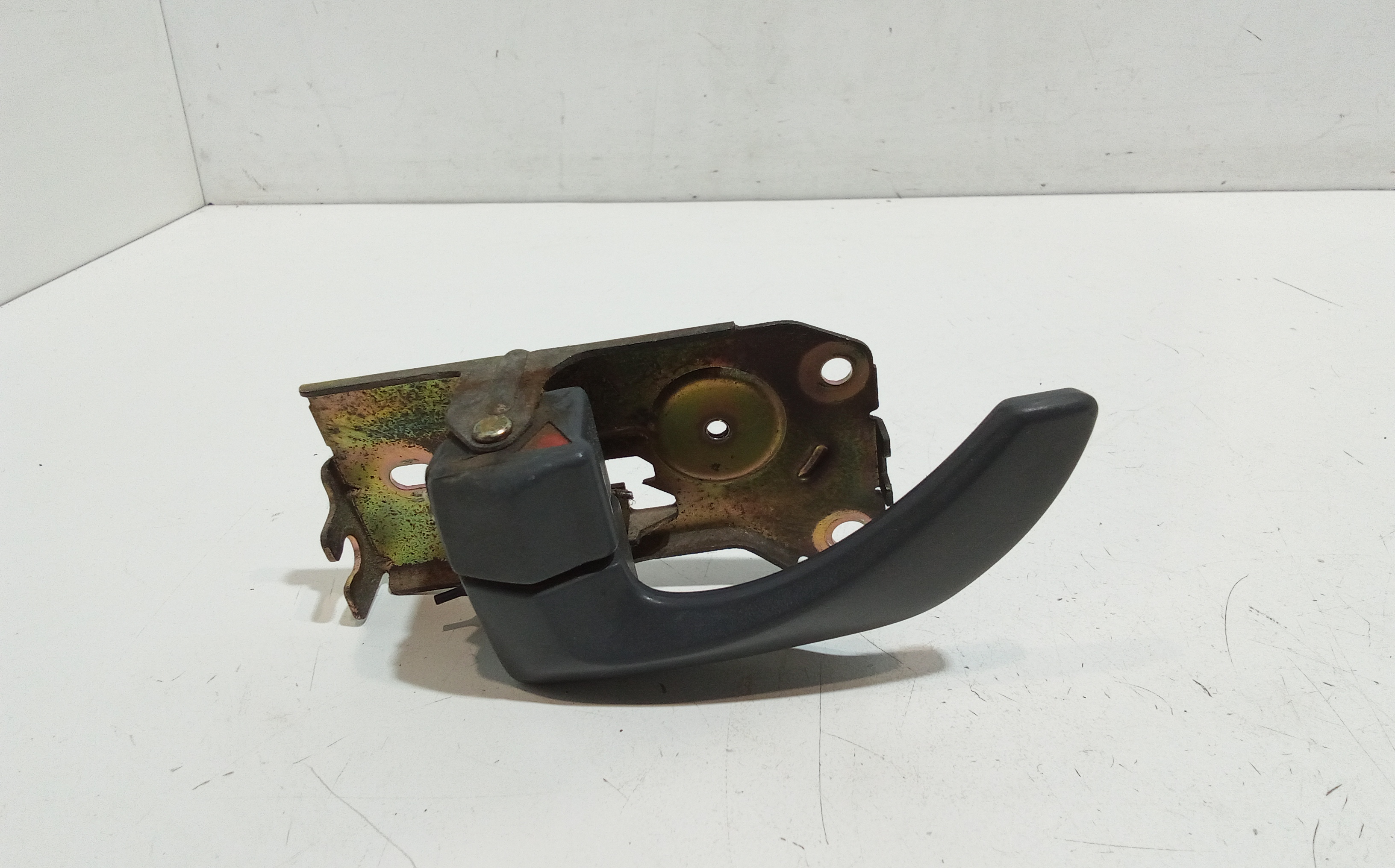 Maniglia Int. Apertura Porta Ant. Sinistro Usato