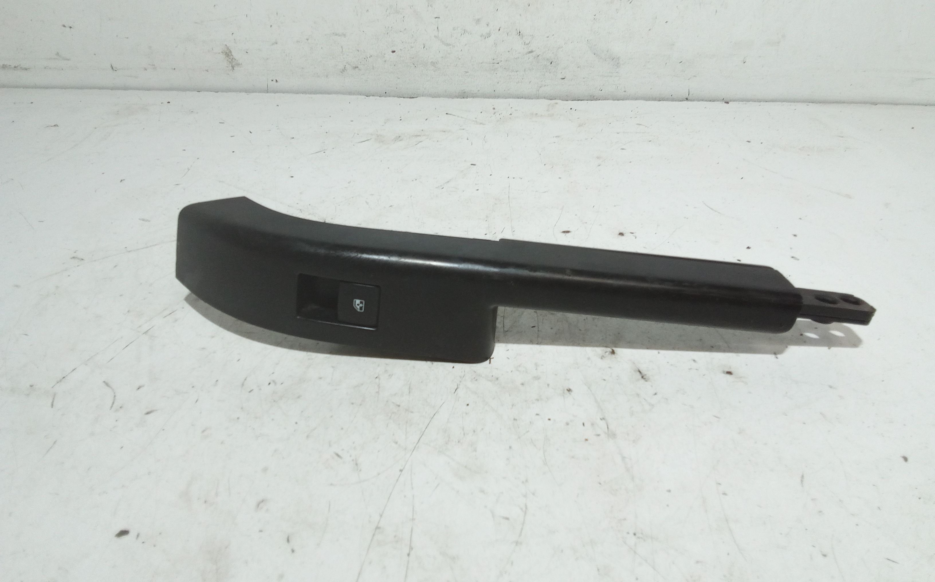 Interruttore Alzacristalli Porta Post. Sinistro Usato