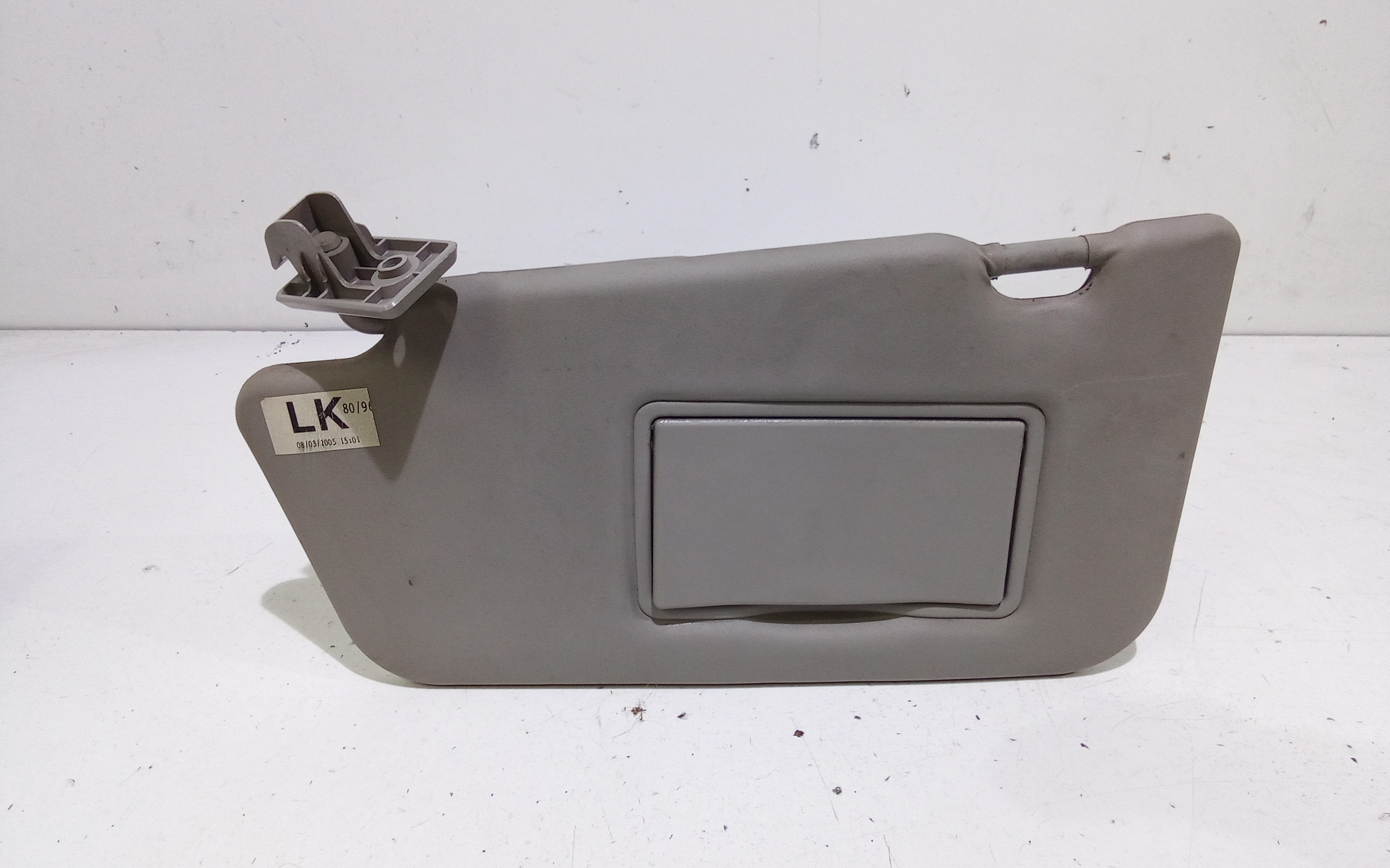 Aletta Parasole Parabrezza Sinistro 964011F514 Usato