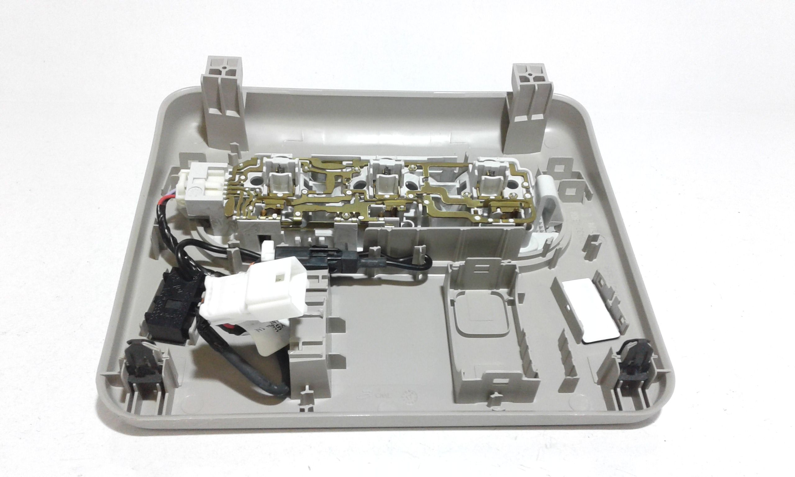 Luce Cortesia Ant. Tetto 264304EH3A Usato