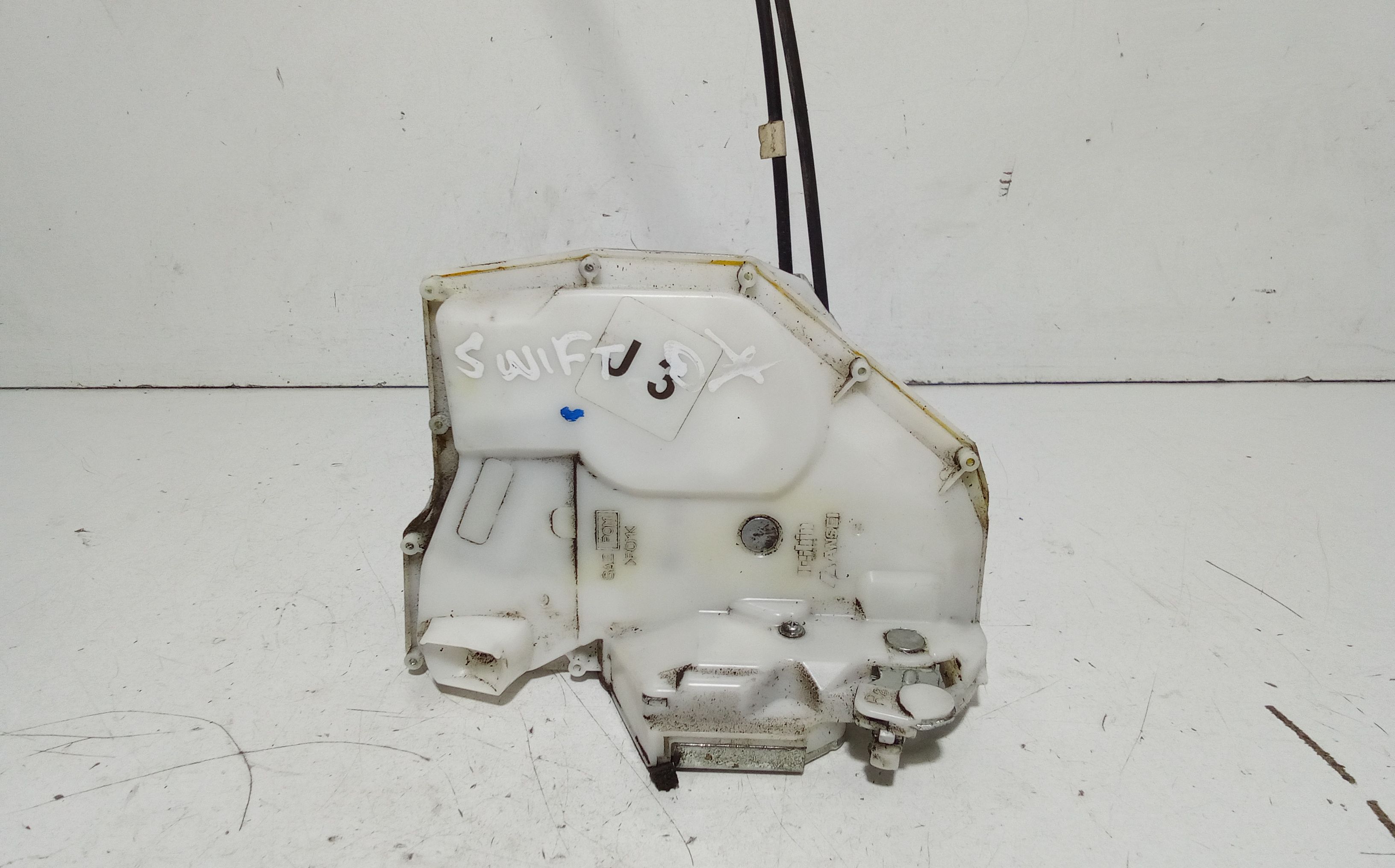 Serratura Porta Ant. Destro 8220162K00000 Usato