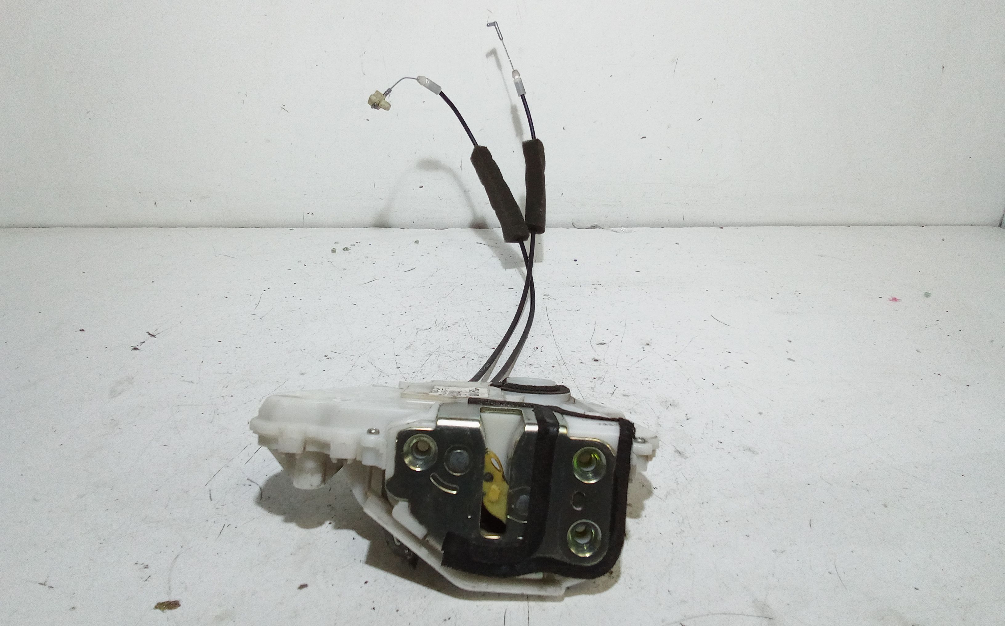 Serratura Porta Ant. Destro 72110SWAP01 Usato