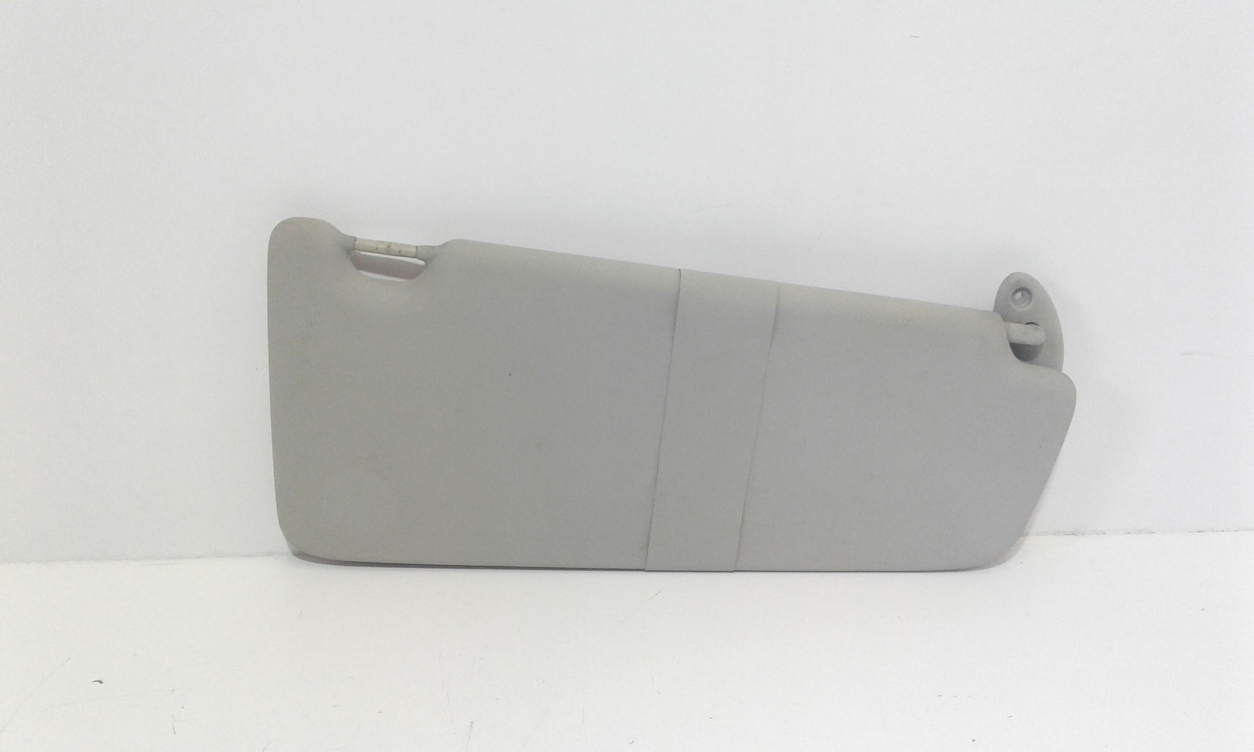 Aletta Parasole Parabrezza Sinistro 1599321 Usato