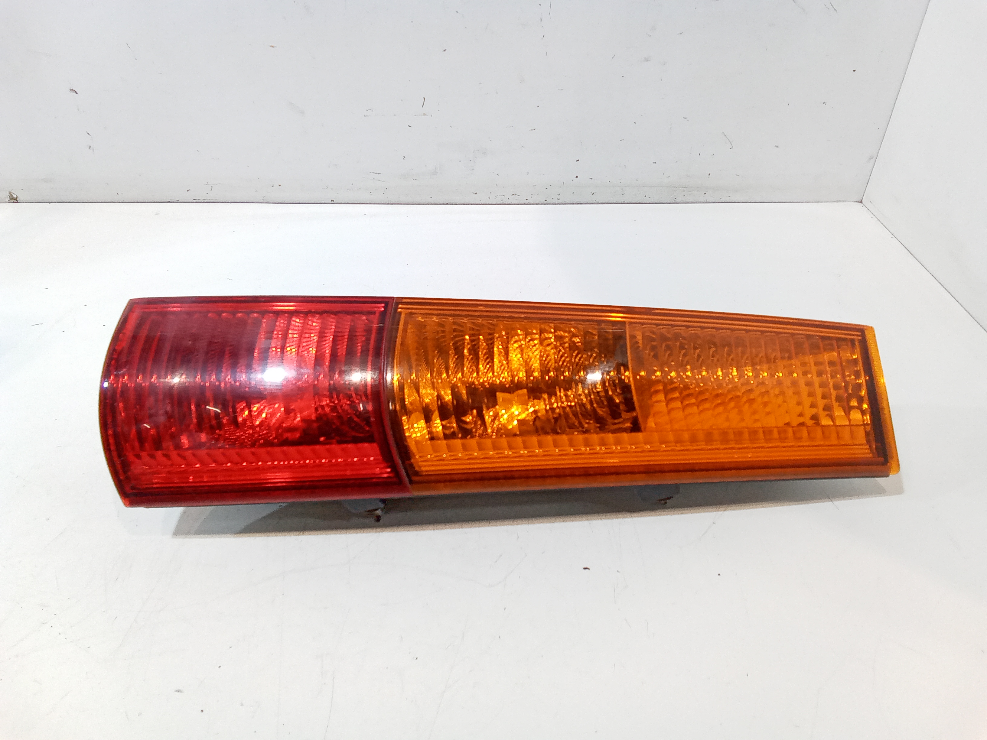 Fanale Post. Destro 3565086G00000 Usato