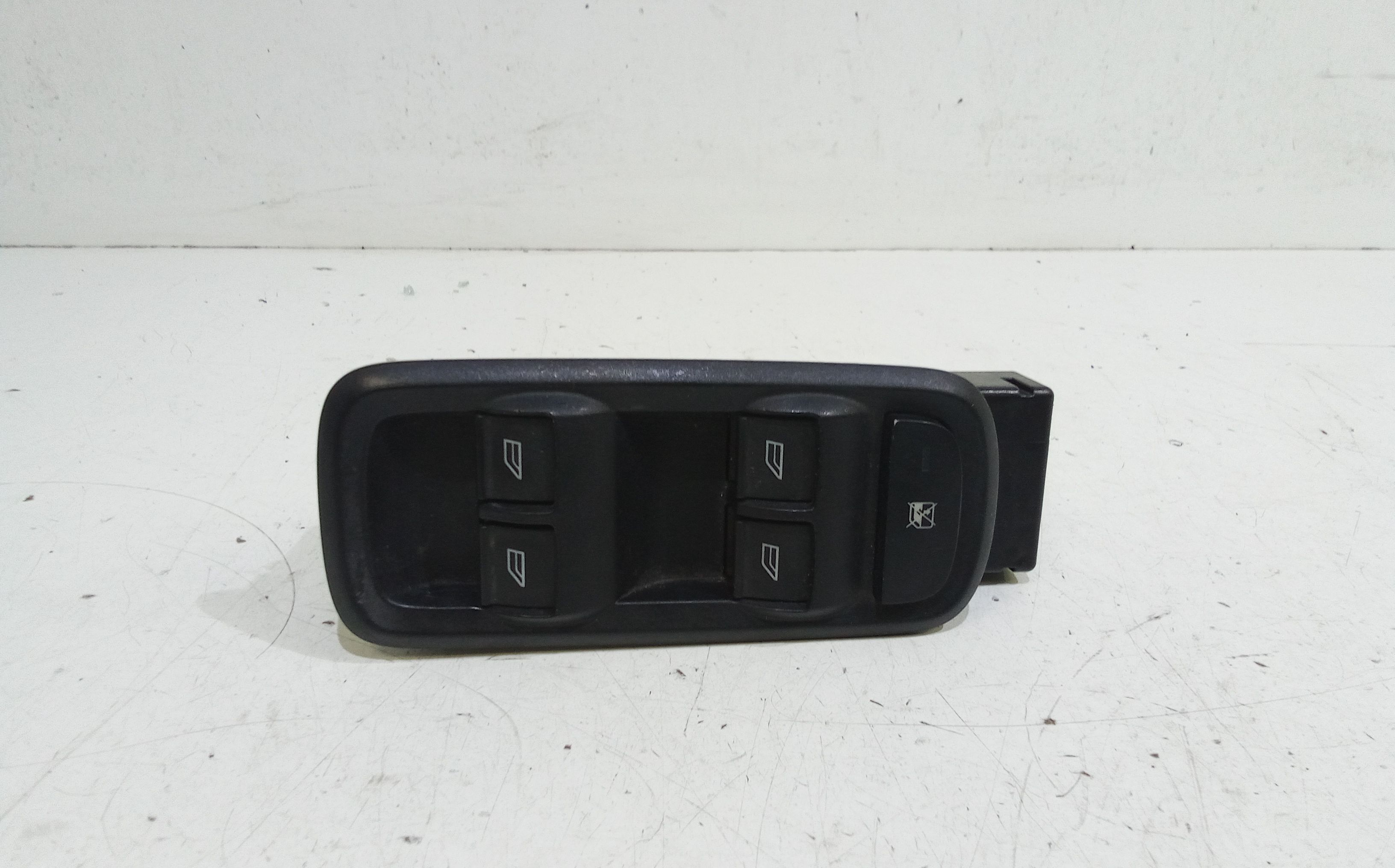 Interruttore Alzacristalli Porta Ant. Sinistro Usato