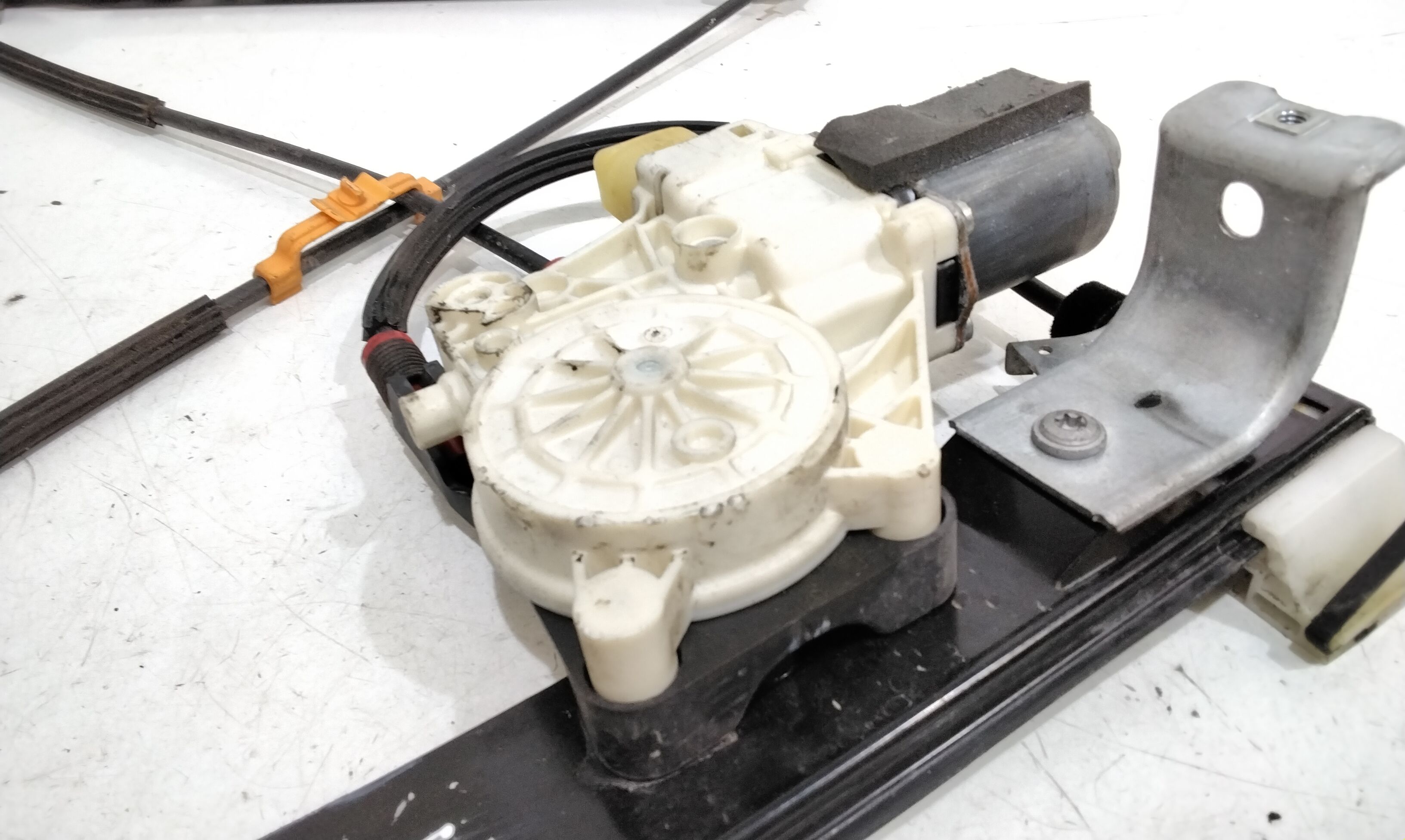 Alzacristallo Porta Post. Sinistro 1567857 Usato