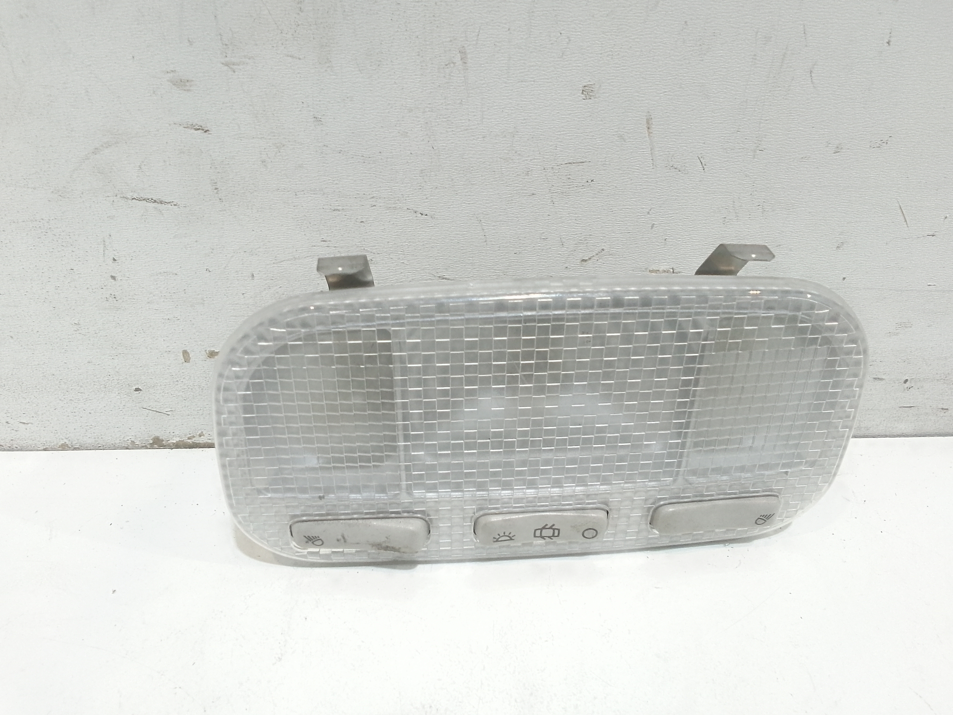 Luce Cortesia Ant. Tetto Usato