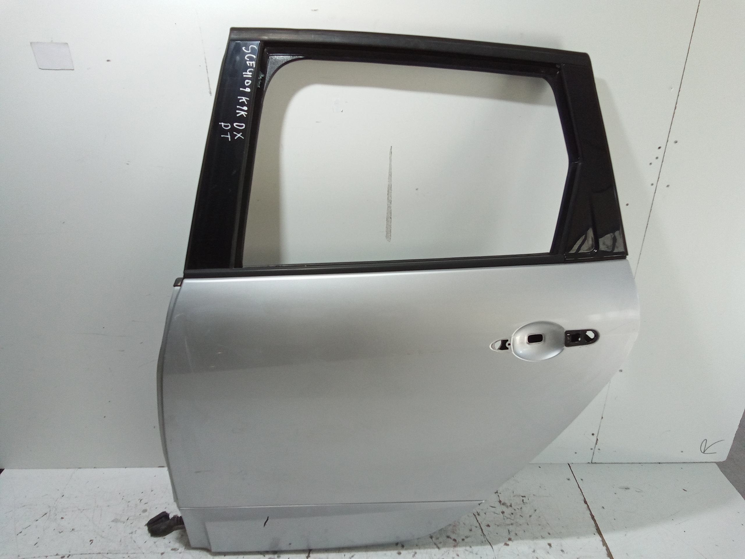 Porta Post. Sinistro 821017991R Usato