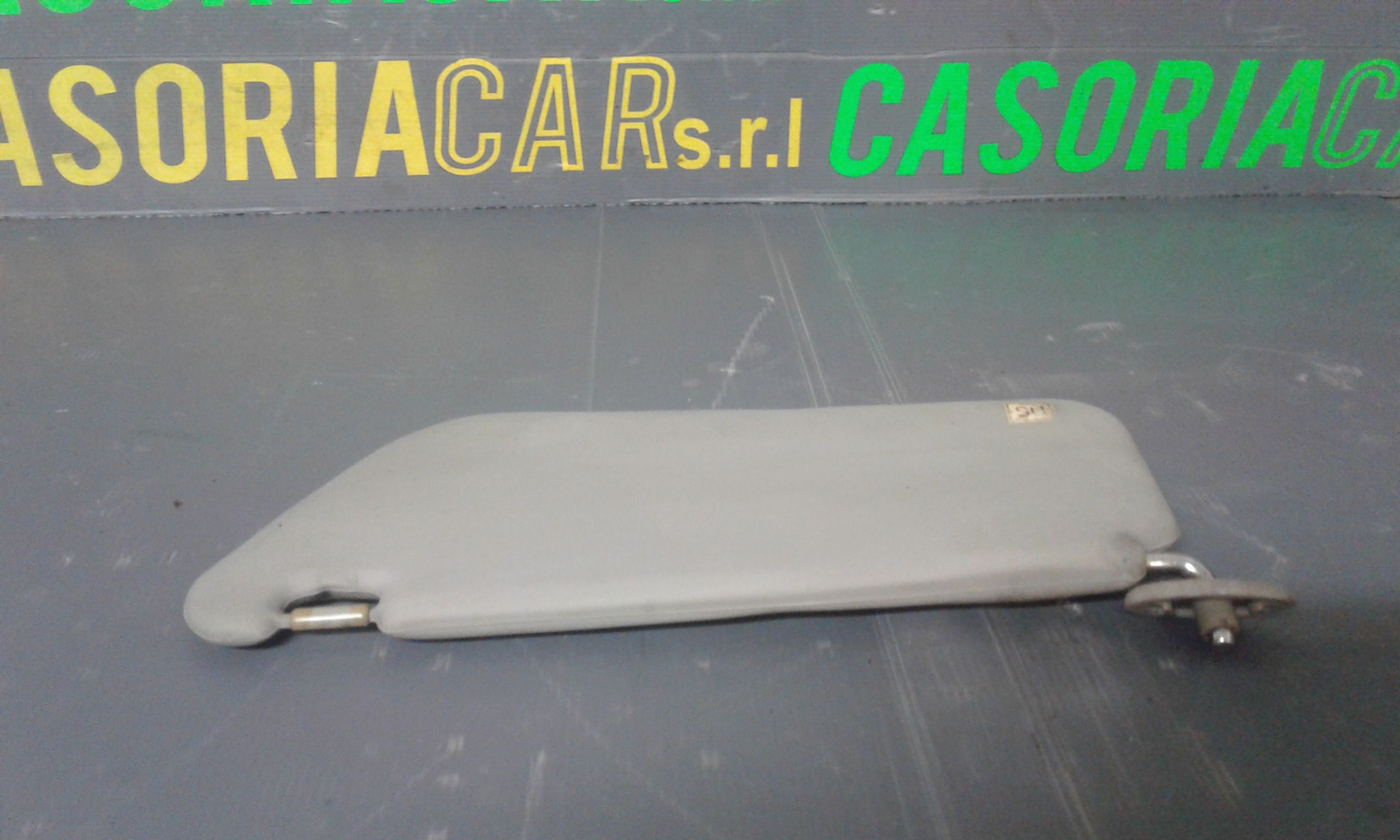 Aletta Parasole Parabrezza Destro 96280100 Usato