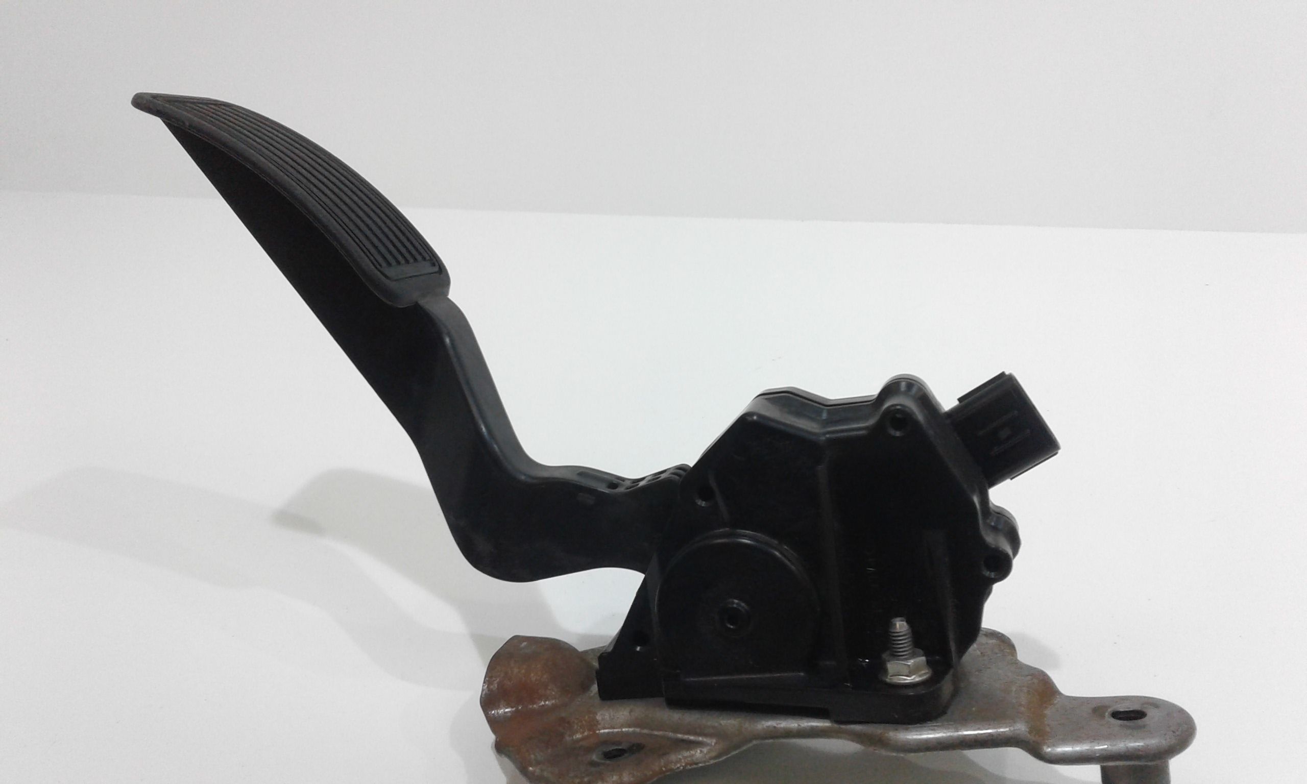 Pedale Acceleratore EG2141600A Usato