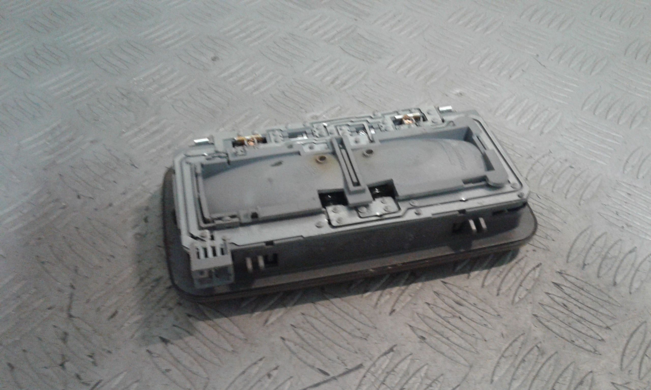 Luce Cortesia Ant. Tetto 735301997 Usato