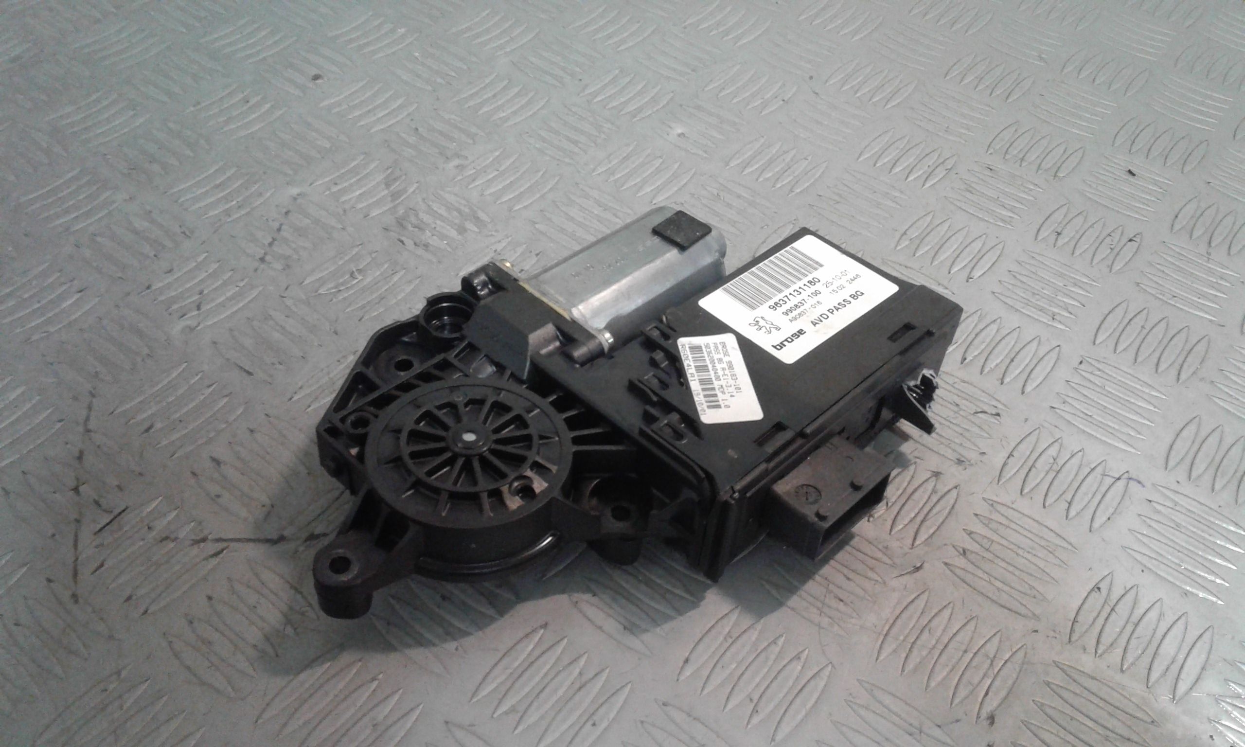 Motorino Alzacristallo Porta Ant. Destro 9222AZ Usato