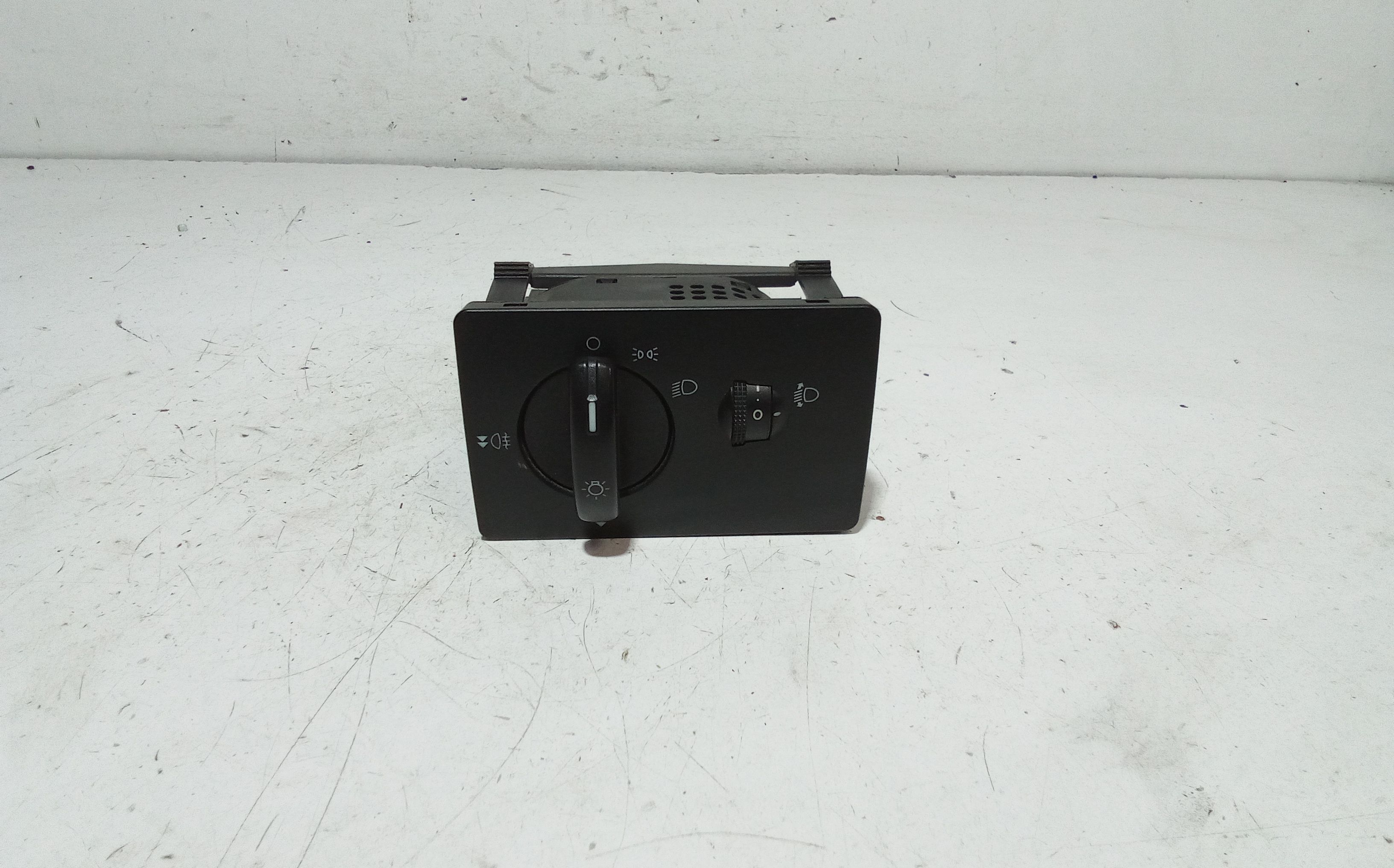 Interruttore Blocco Comando Luci 1356216 Usato