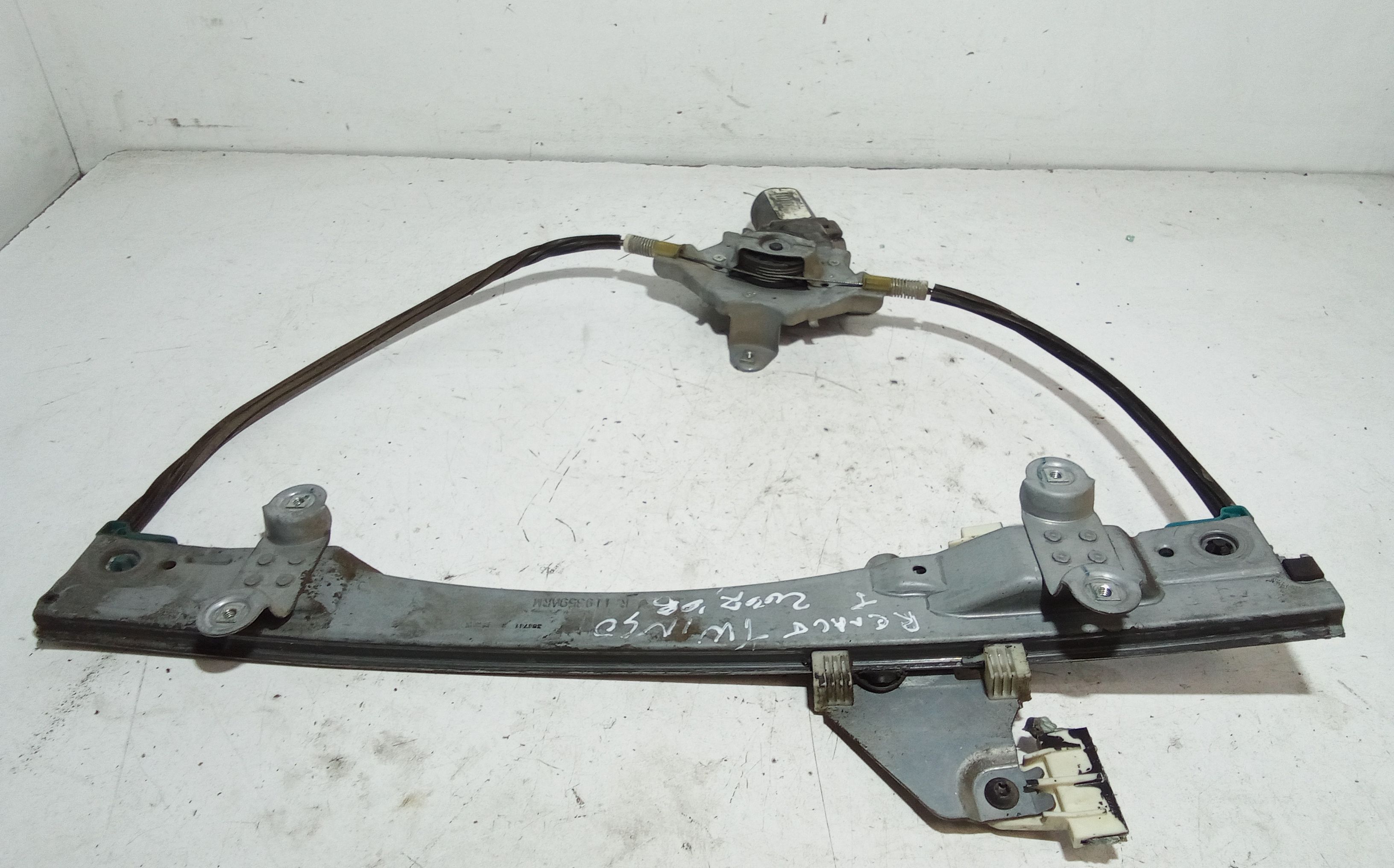 Alzacristallo Porta Ant. Destro 8200731461 Usato