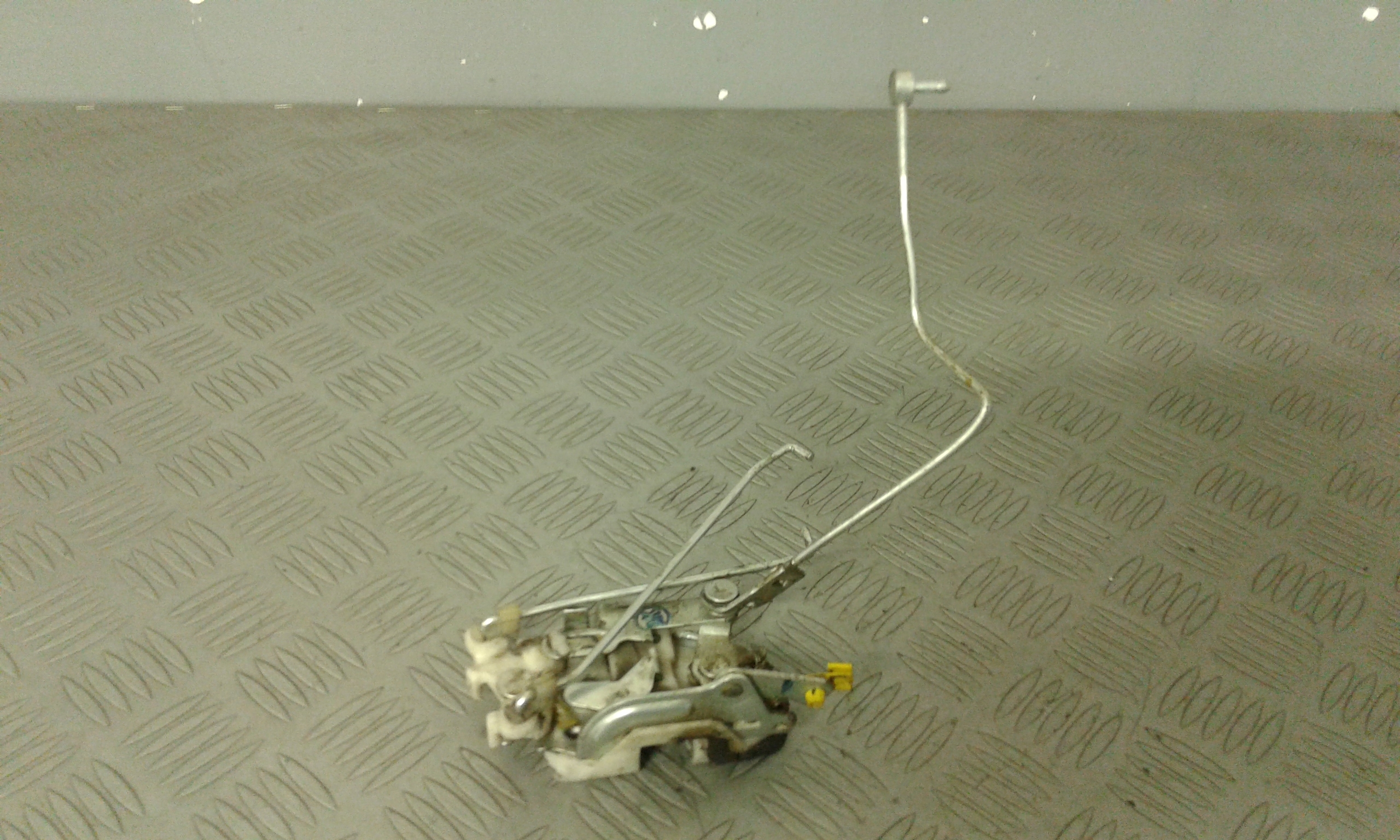 Serratura Porta Ant. Destro 267872300163 Usato